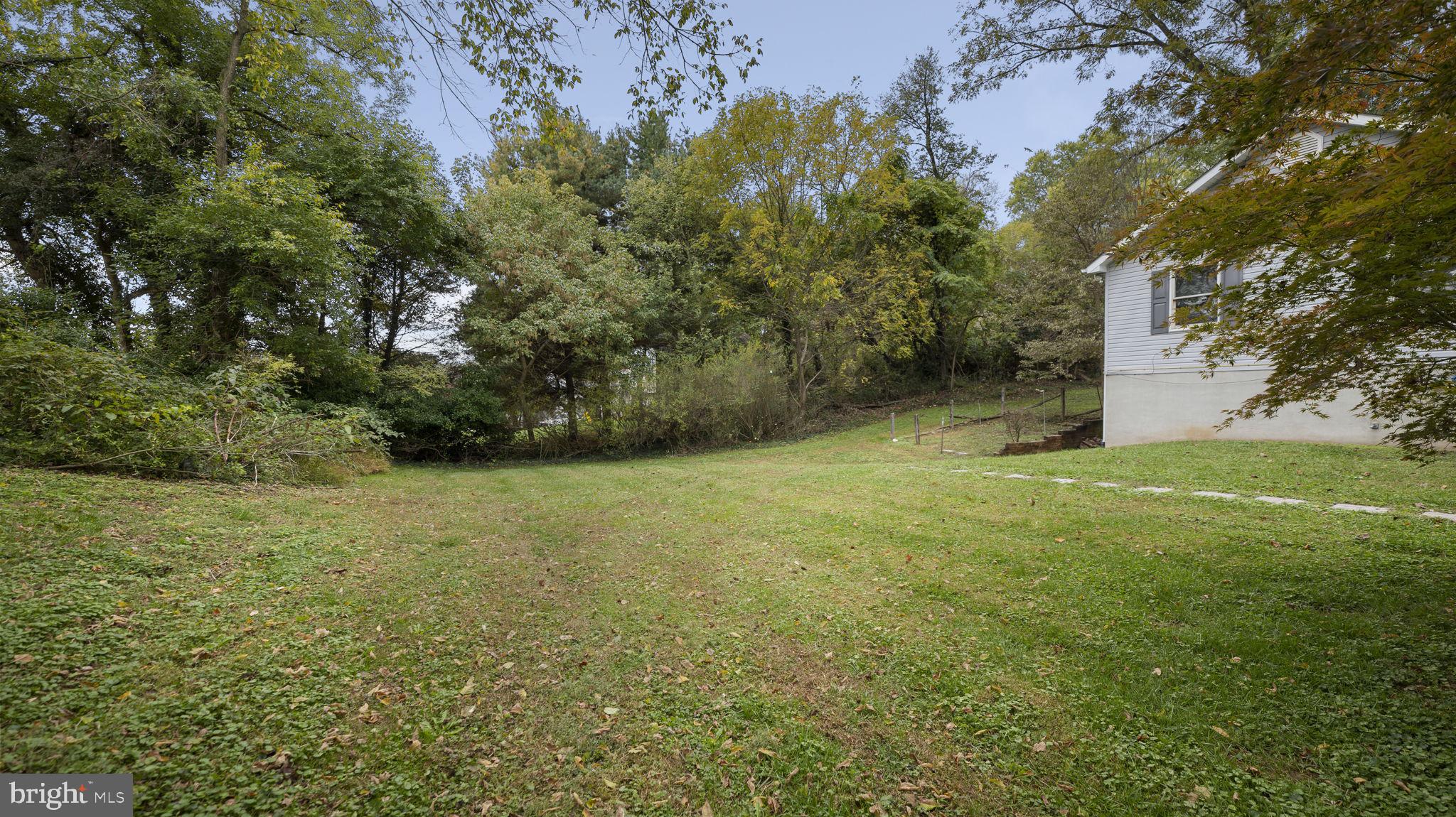 CHARLES TOWN - Residential