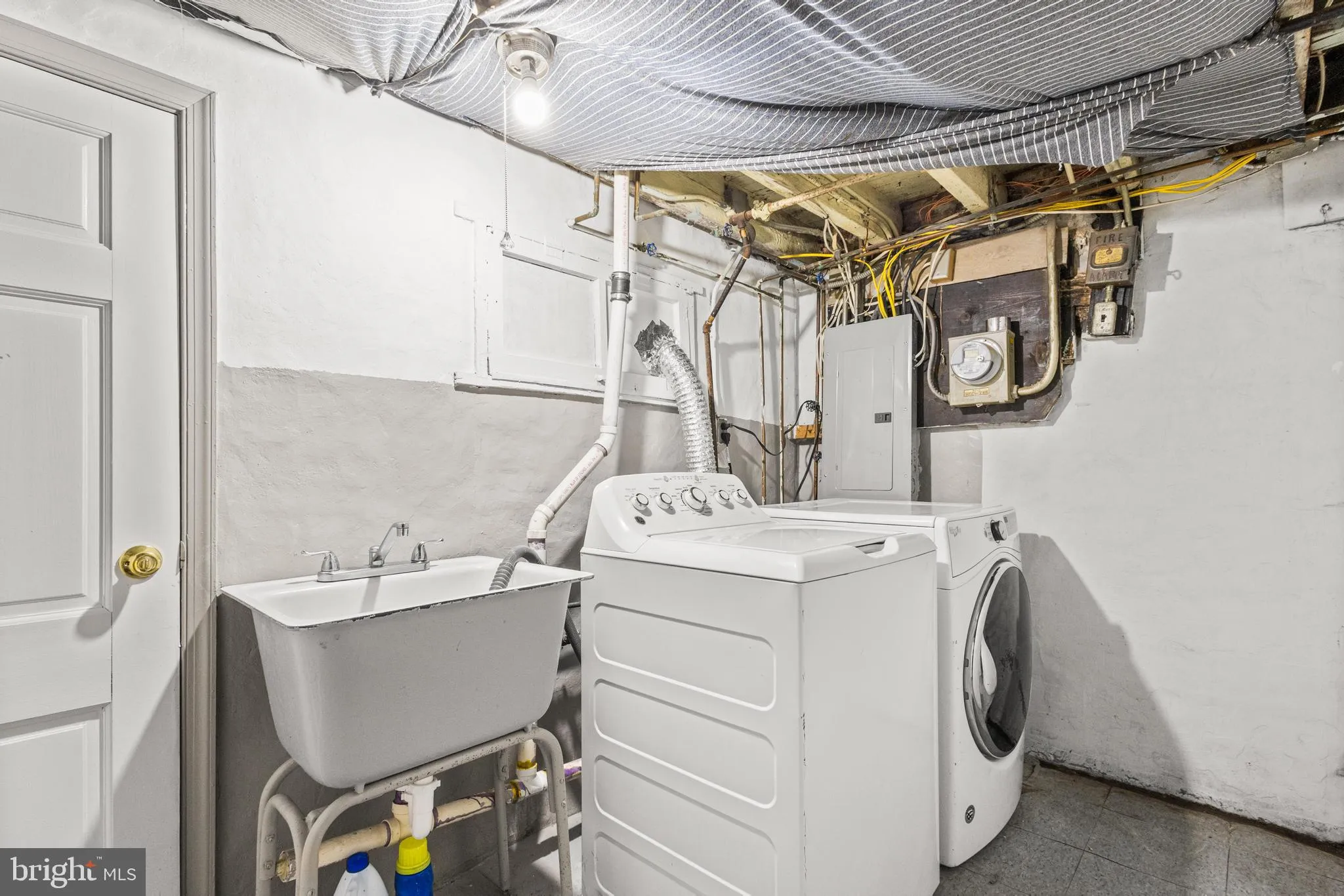 Baltimore, Maryland 21224, United States, 5 Bedrooms Bedrooms, ,4 BathroomsBathrooms,Residential,Active,165512