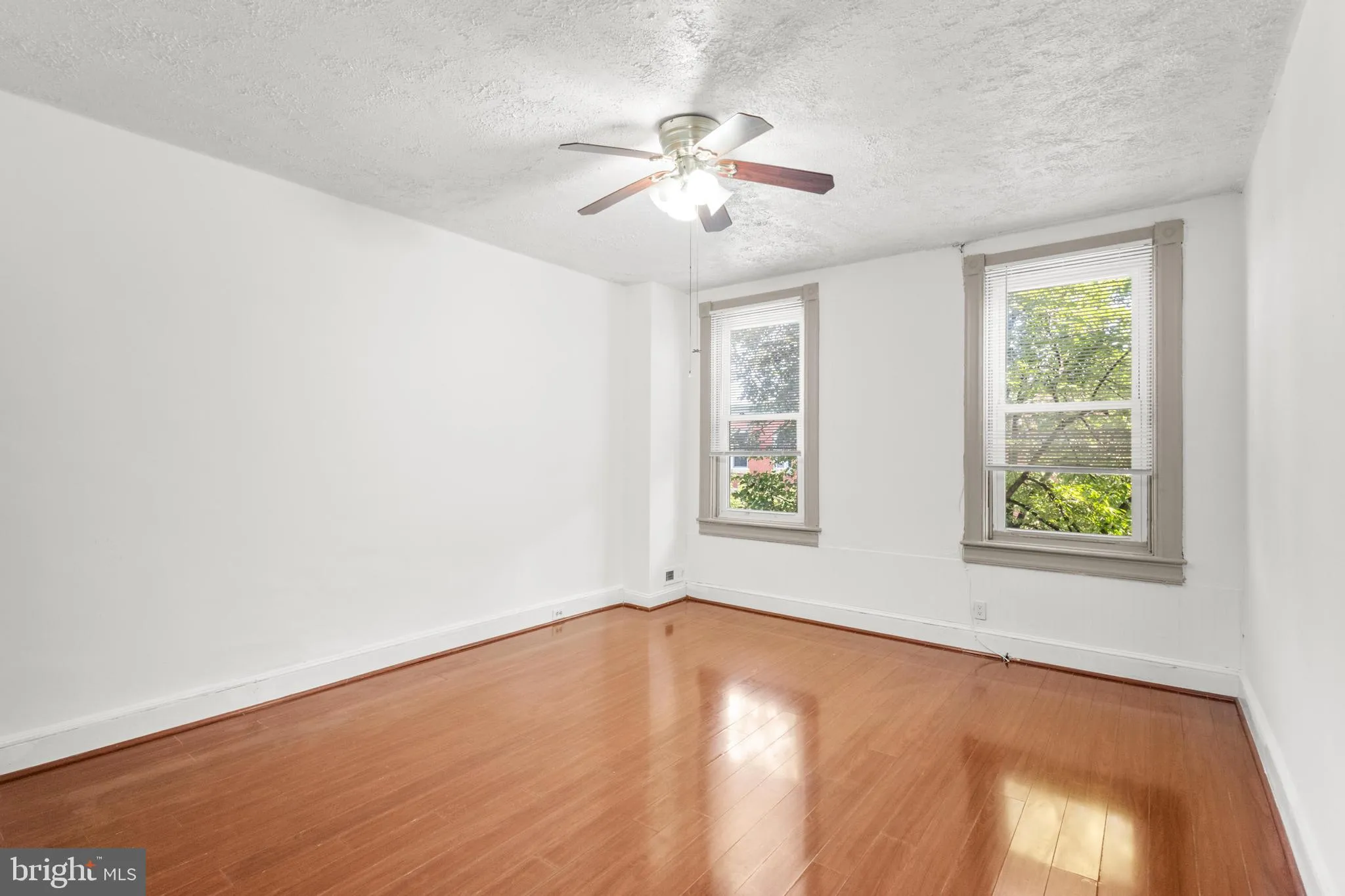 Baltimore, Maryland 21224, United States, 5 Bedrooms Bedrooms, ,4 BathroomsBathrooms,Residential,Active,165512