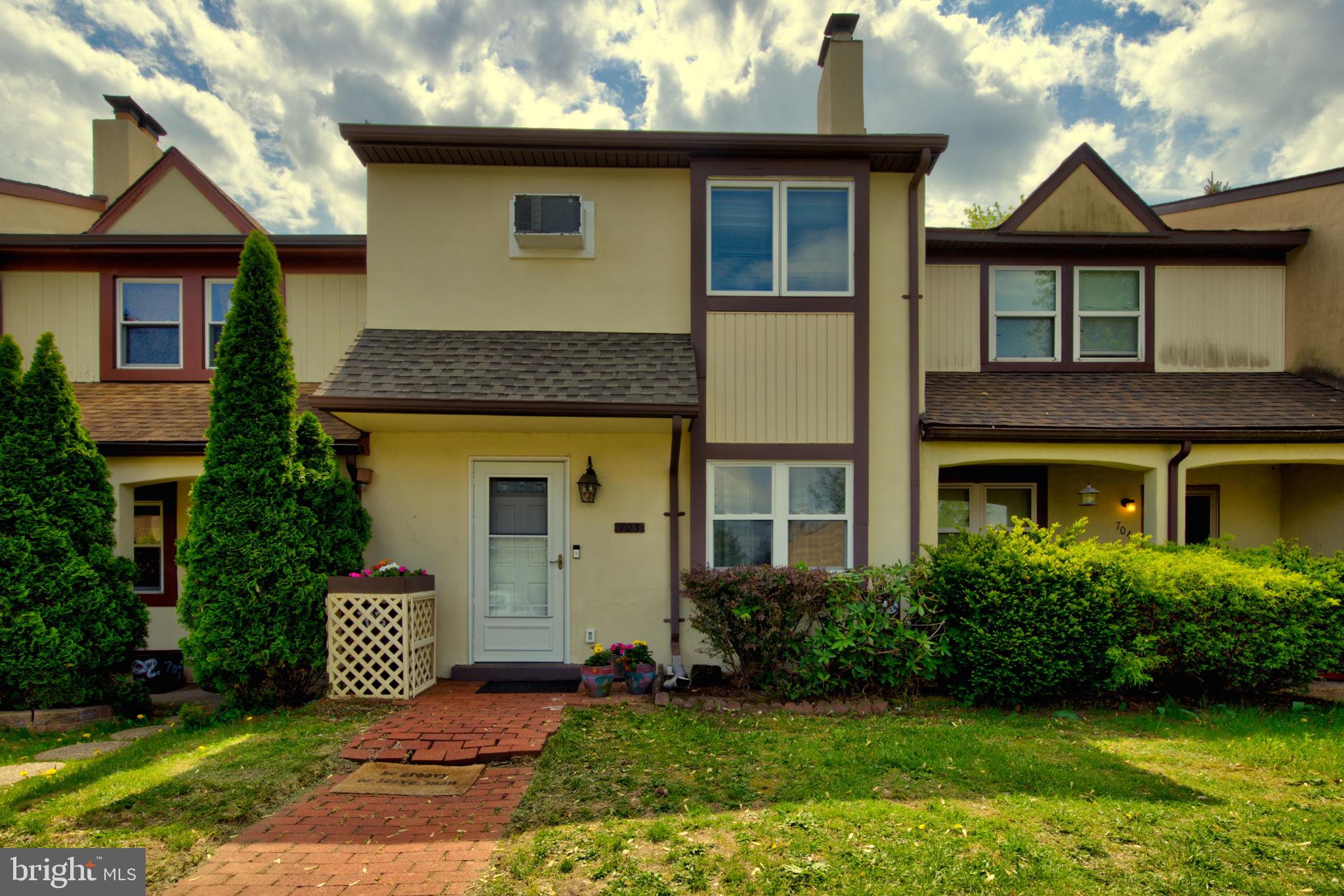 WALNUT RIDGE ESTS - Residential