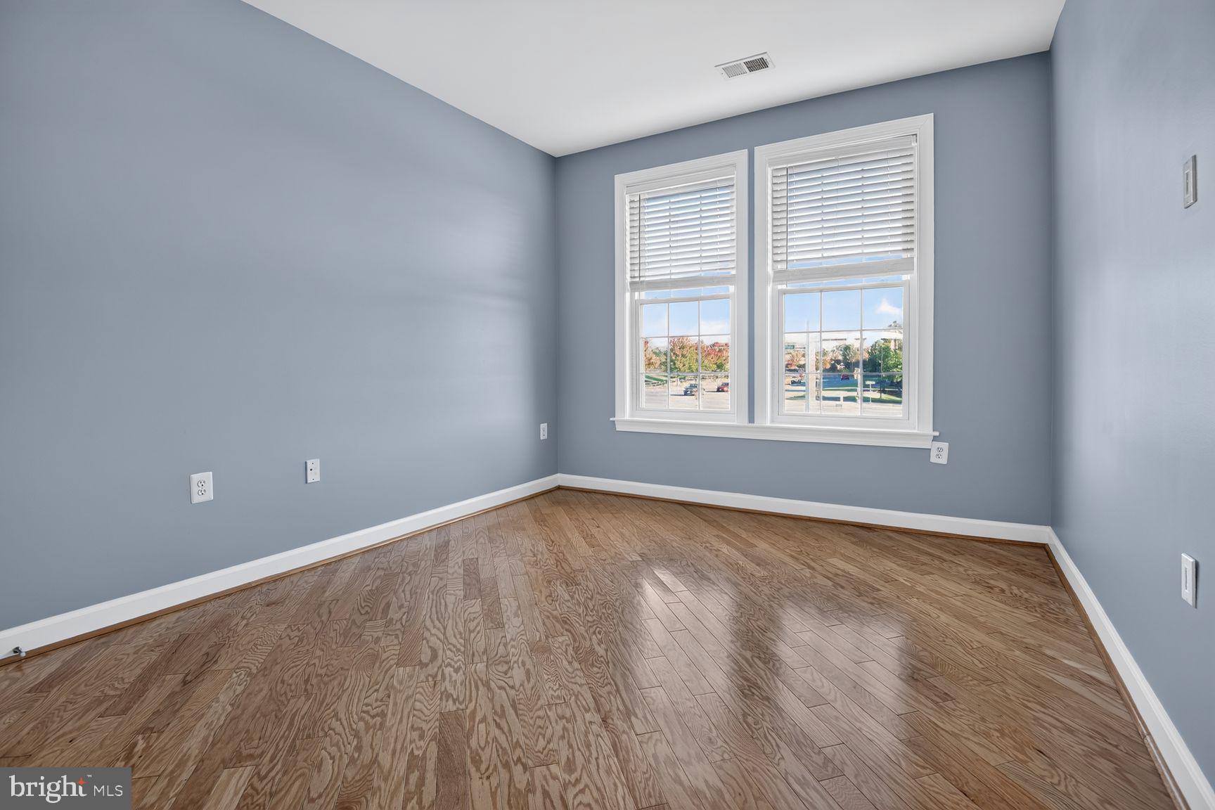 44485 CHAMBERLAIN TERRACE 102