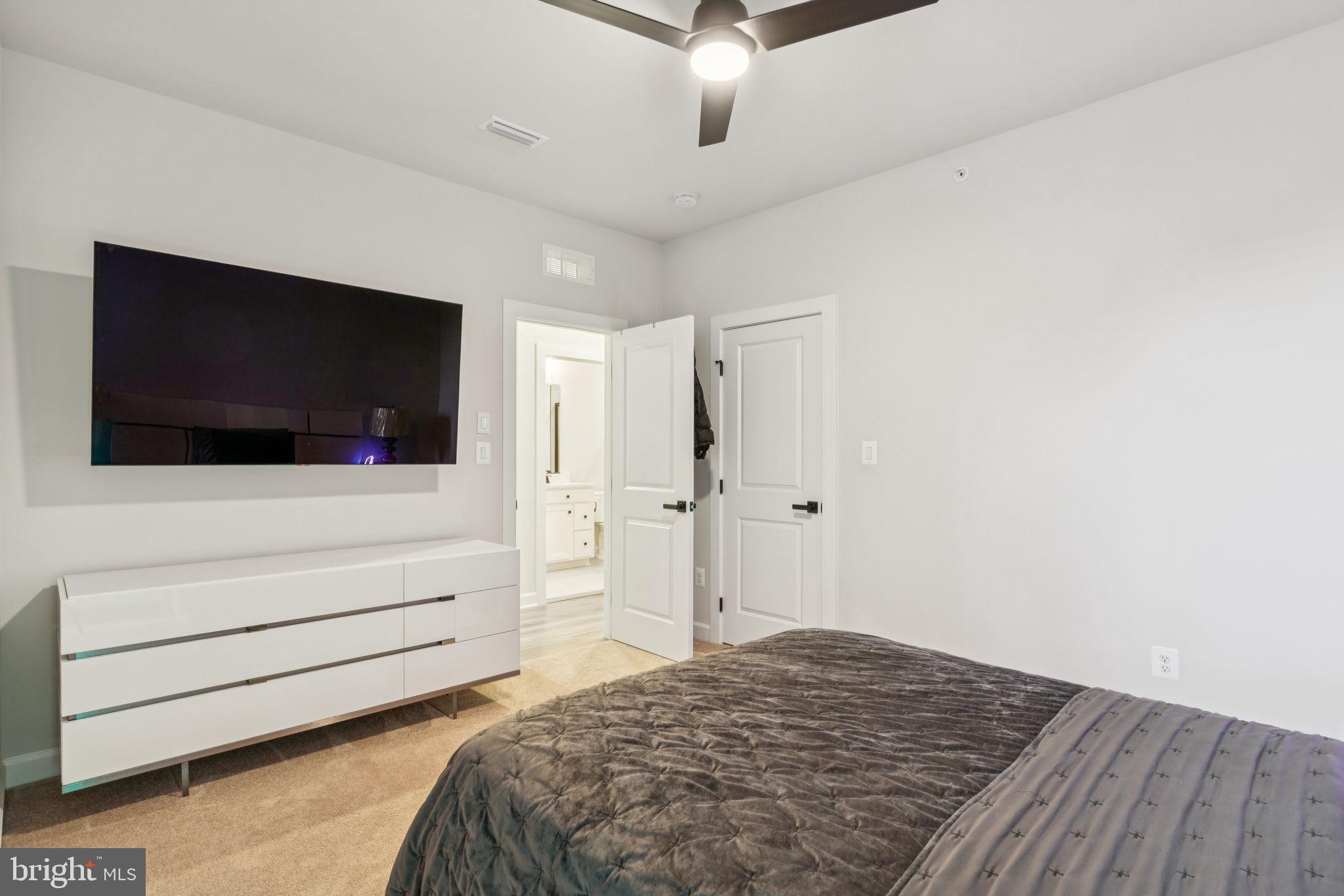 LONGVIEW RIDGE - Residential