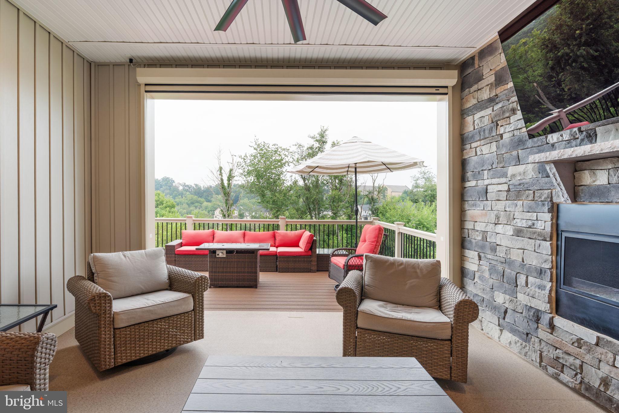 LONGVIEW RIDGE - Residential