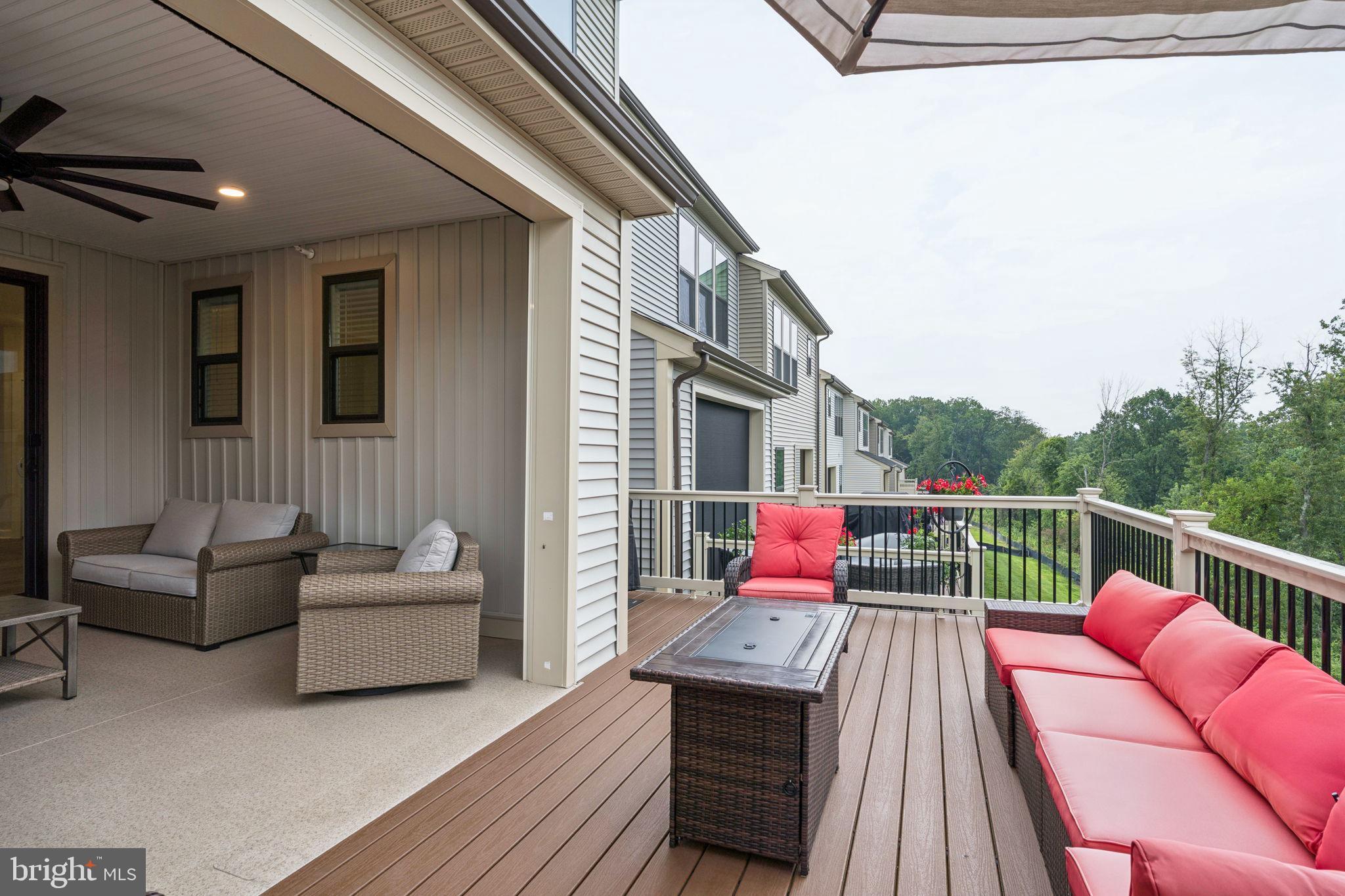 LONGVIEW RIDGE - Residential