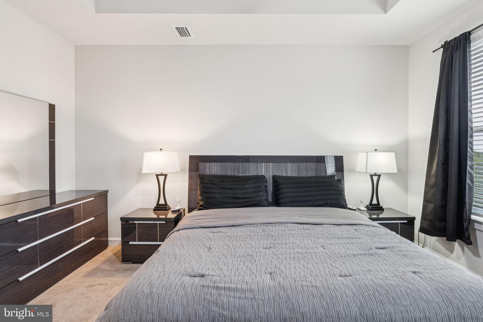 LONGVIEW RIDGE - Residential