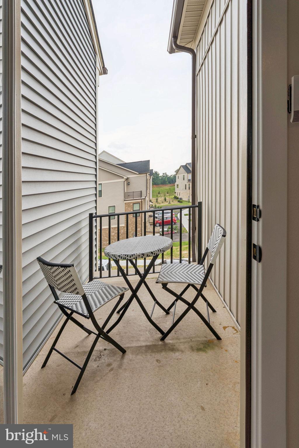 LONGVIEW RIDGE - Residential