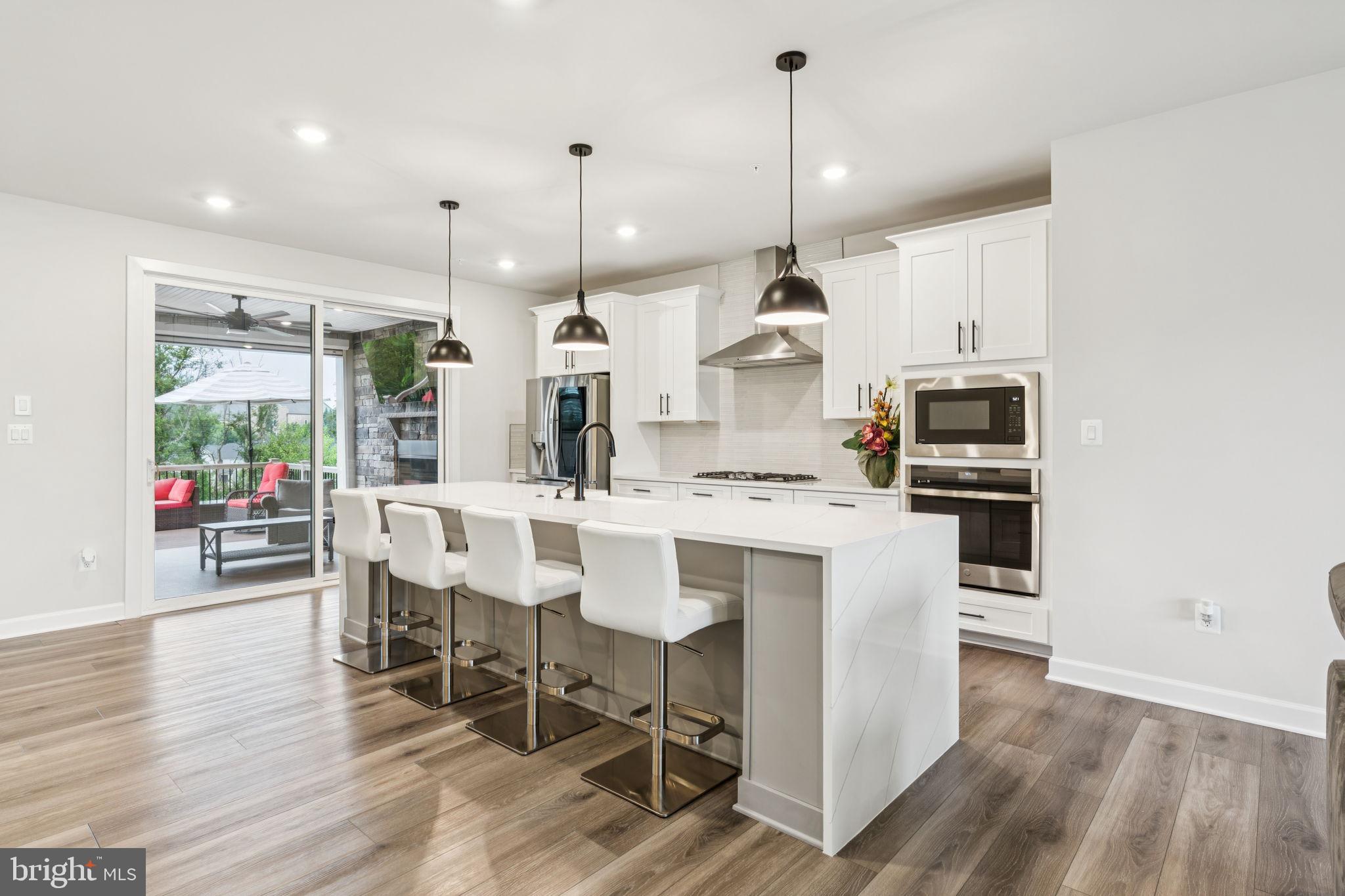 13815 HUNT VALLEY COURT