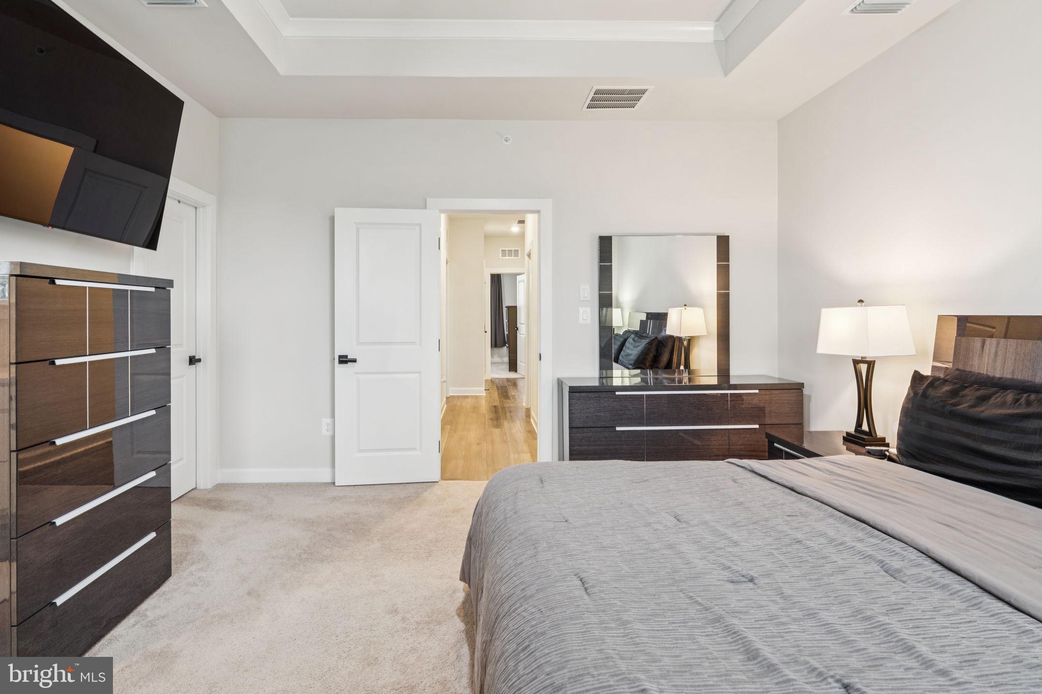 LONGVIEW RIDGE - Residential