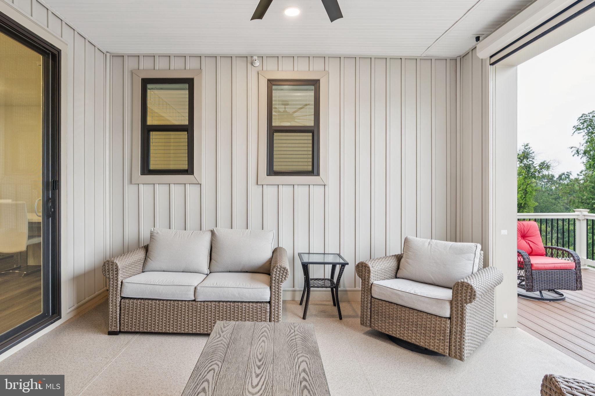 LONGVIEW RIDGE - Residential