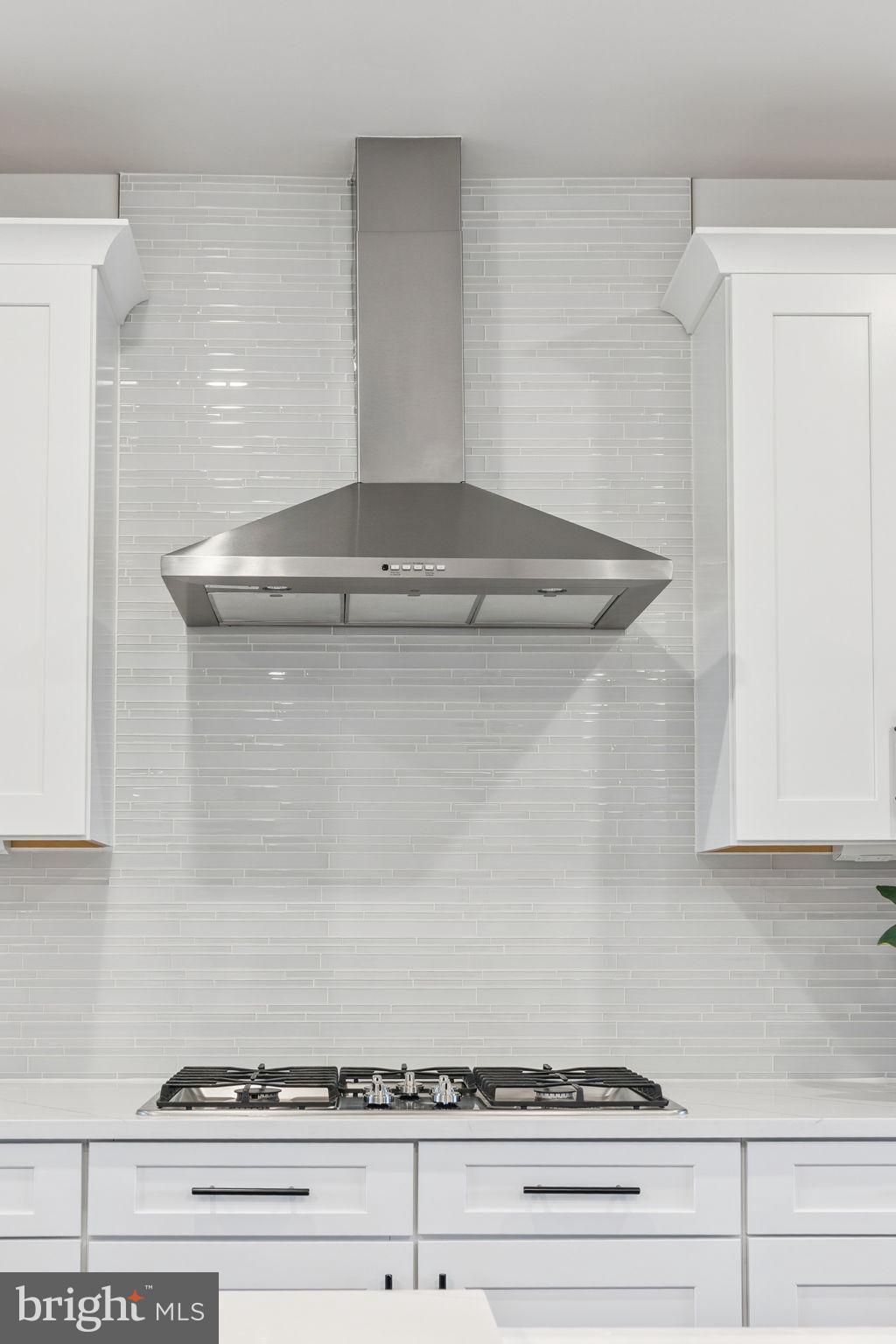 LONGVIEW RIDGE - Residential