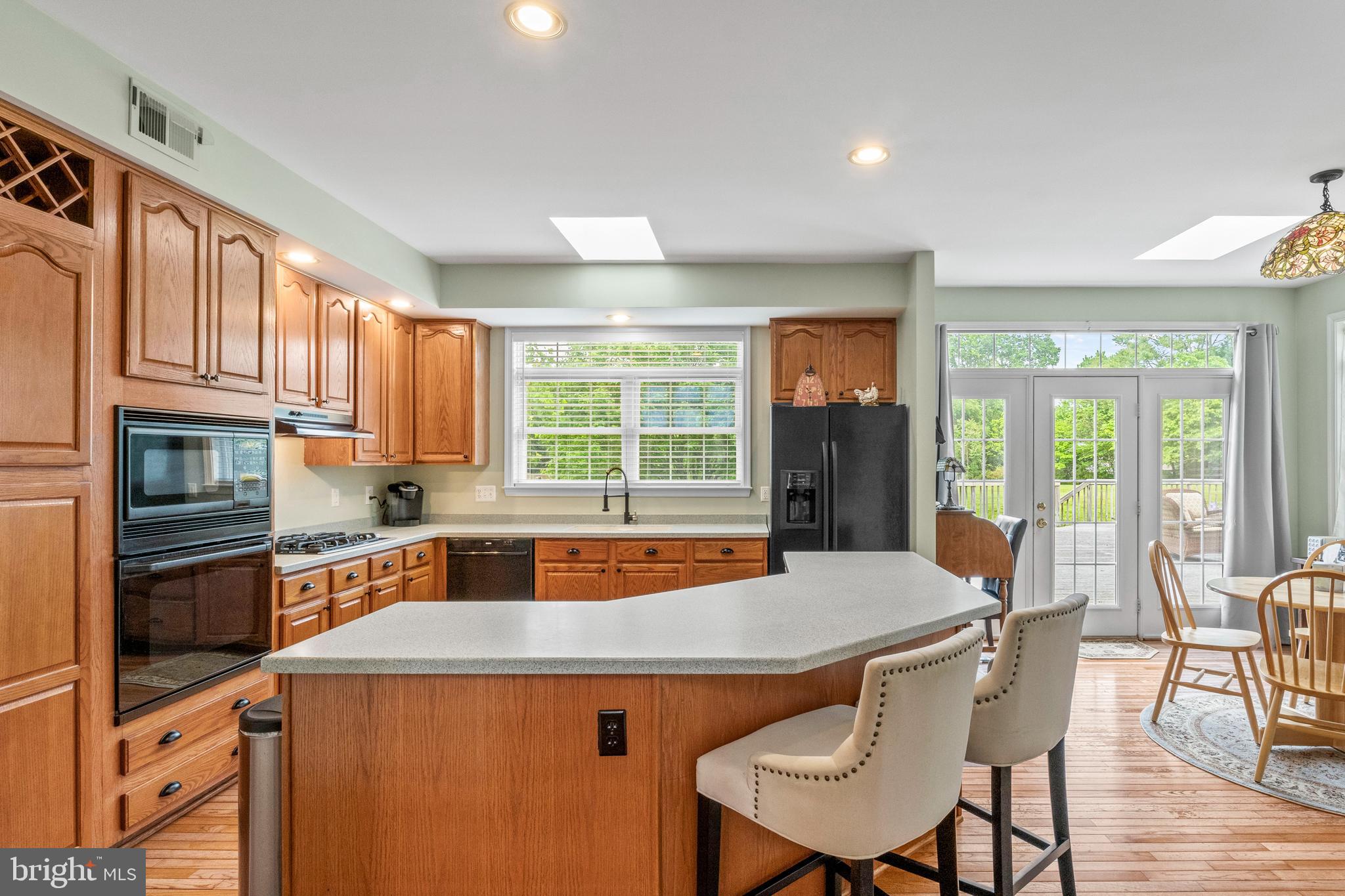 LAKE WHIPPOORWILL - Residential