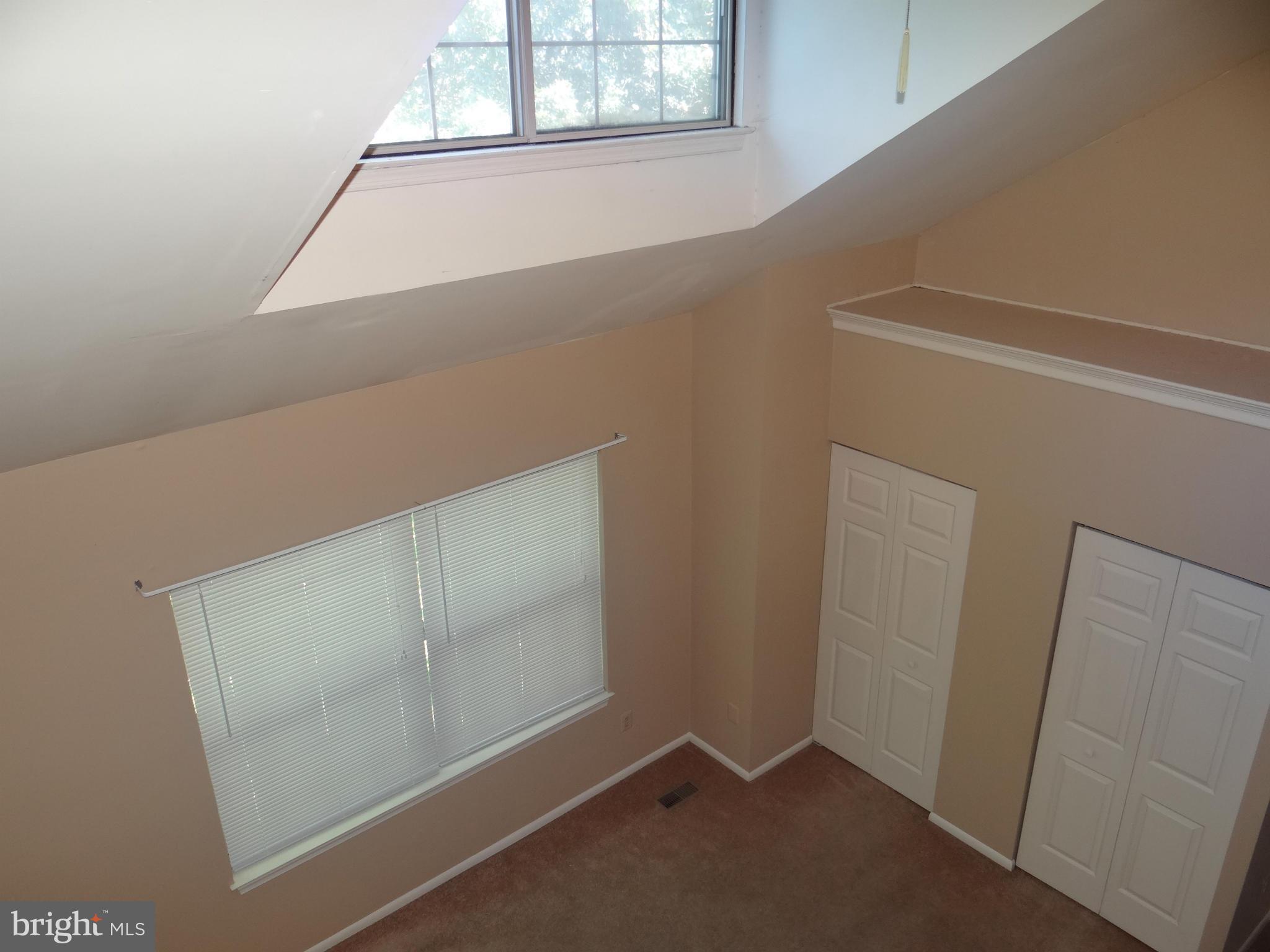 LOVETON FARMS - Residential Lease