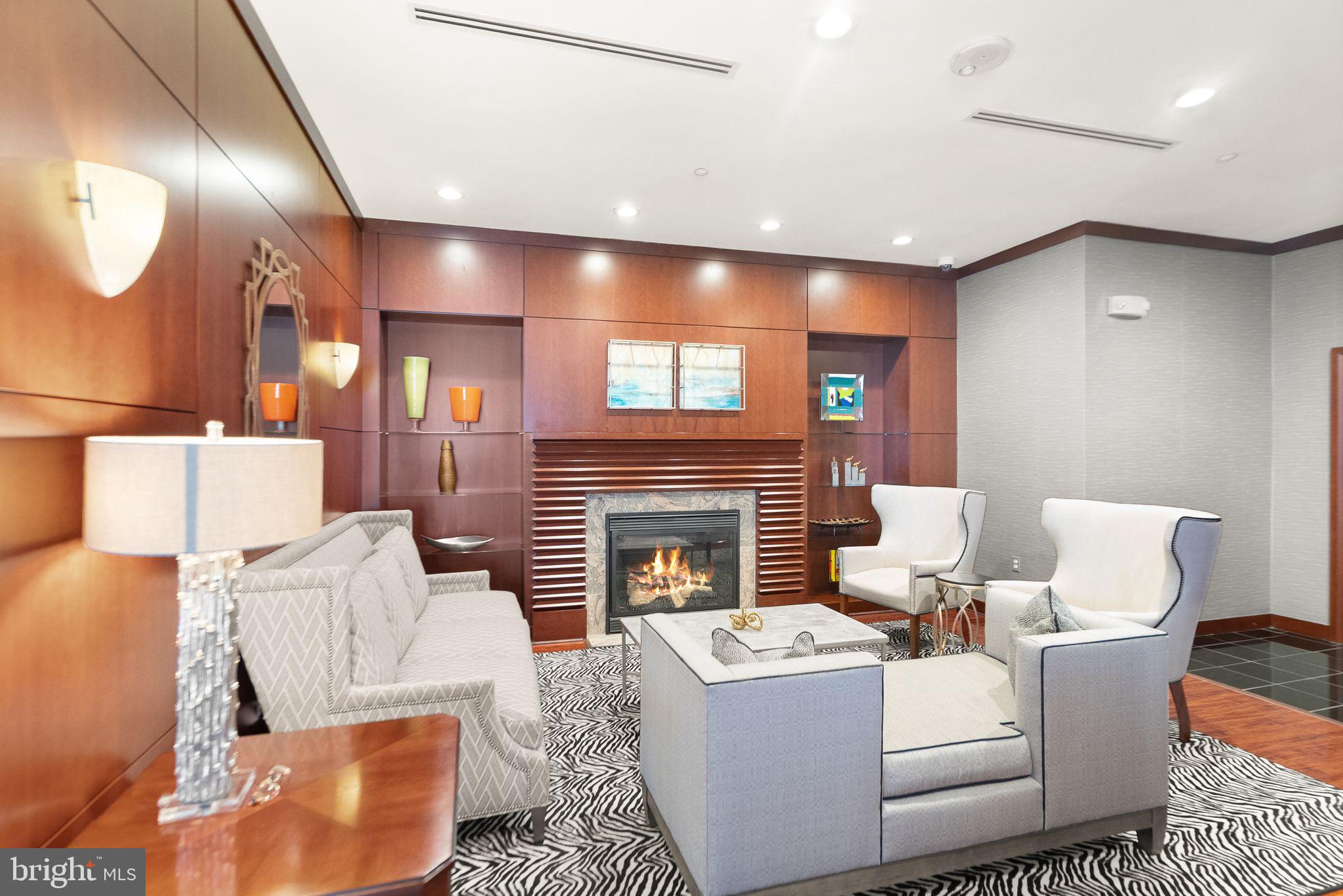 MERCER - Residential