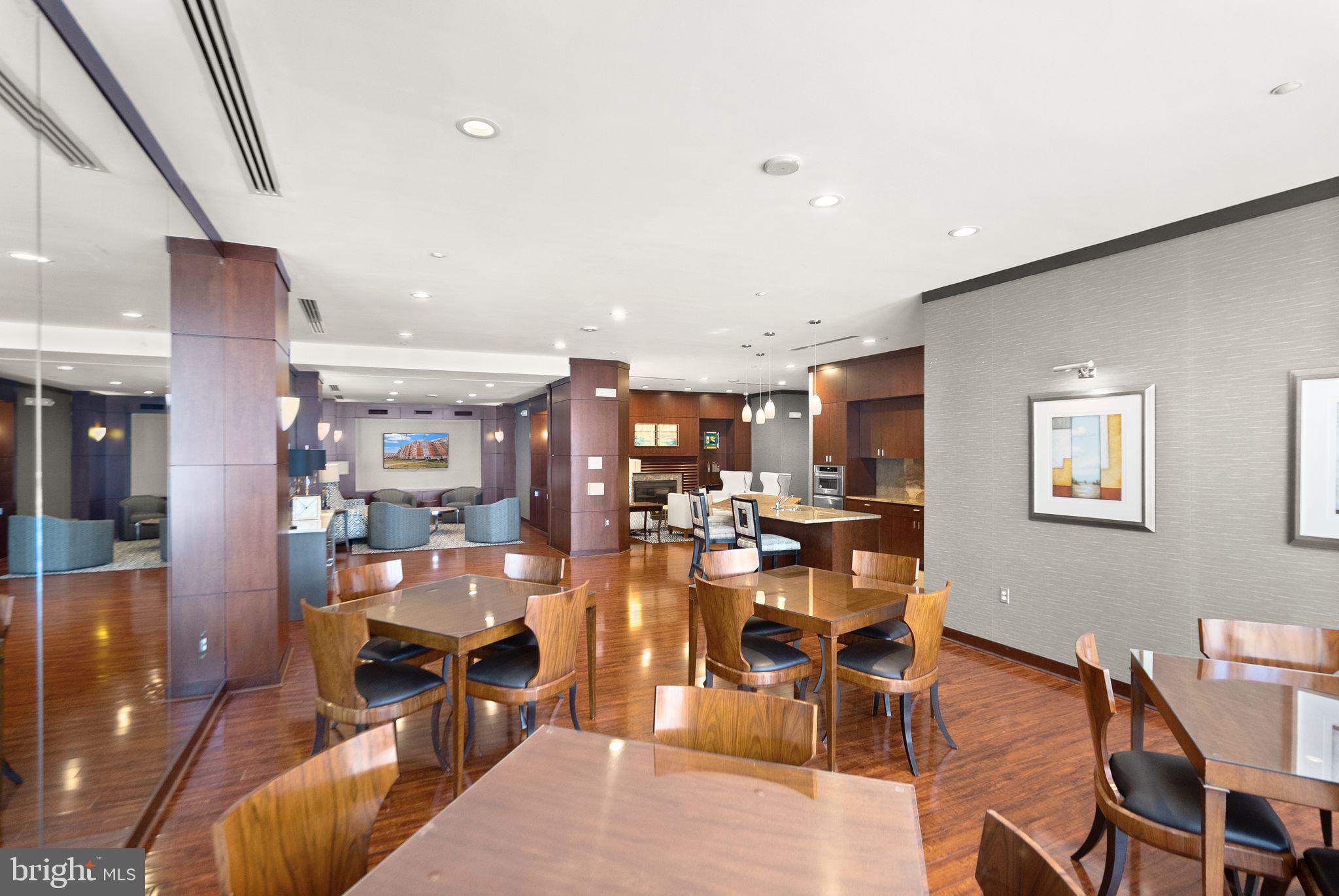 MERCER - Residential