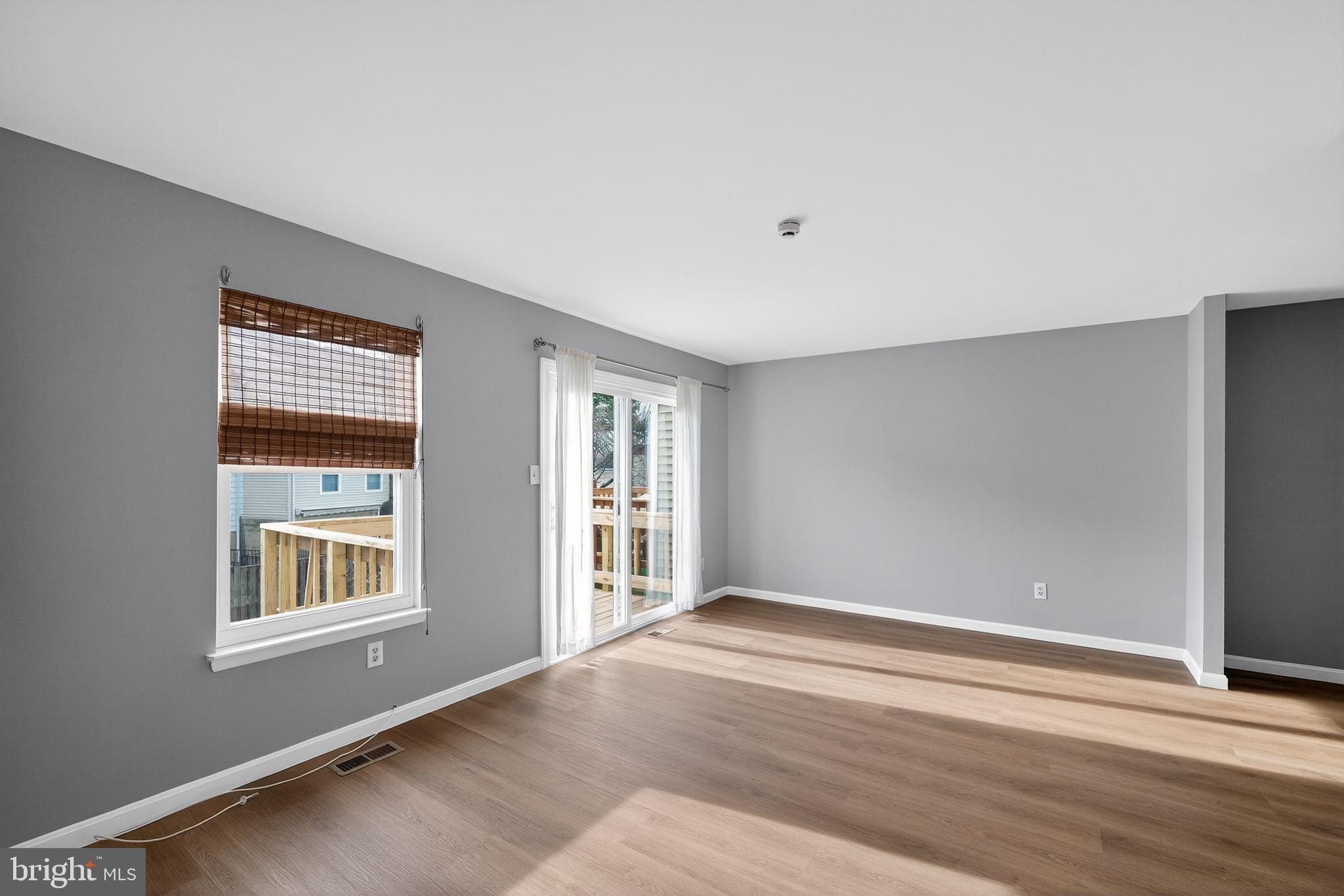 CROFTON VILLAGE - Residential