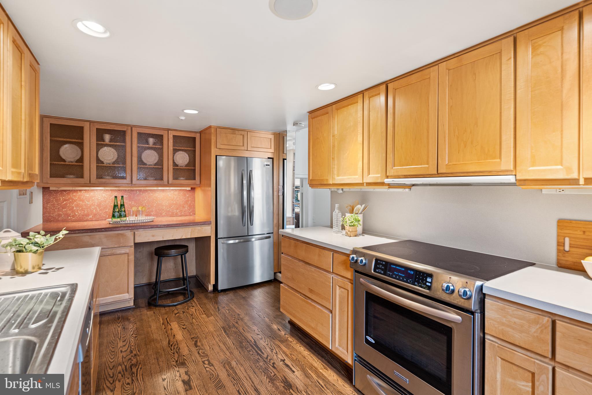 MERRYWOOD ON THE POTOMAC - Residential