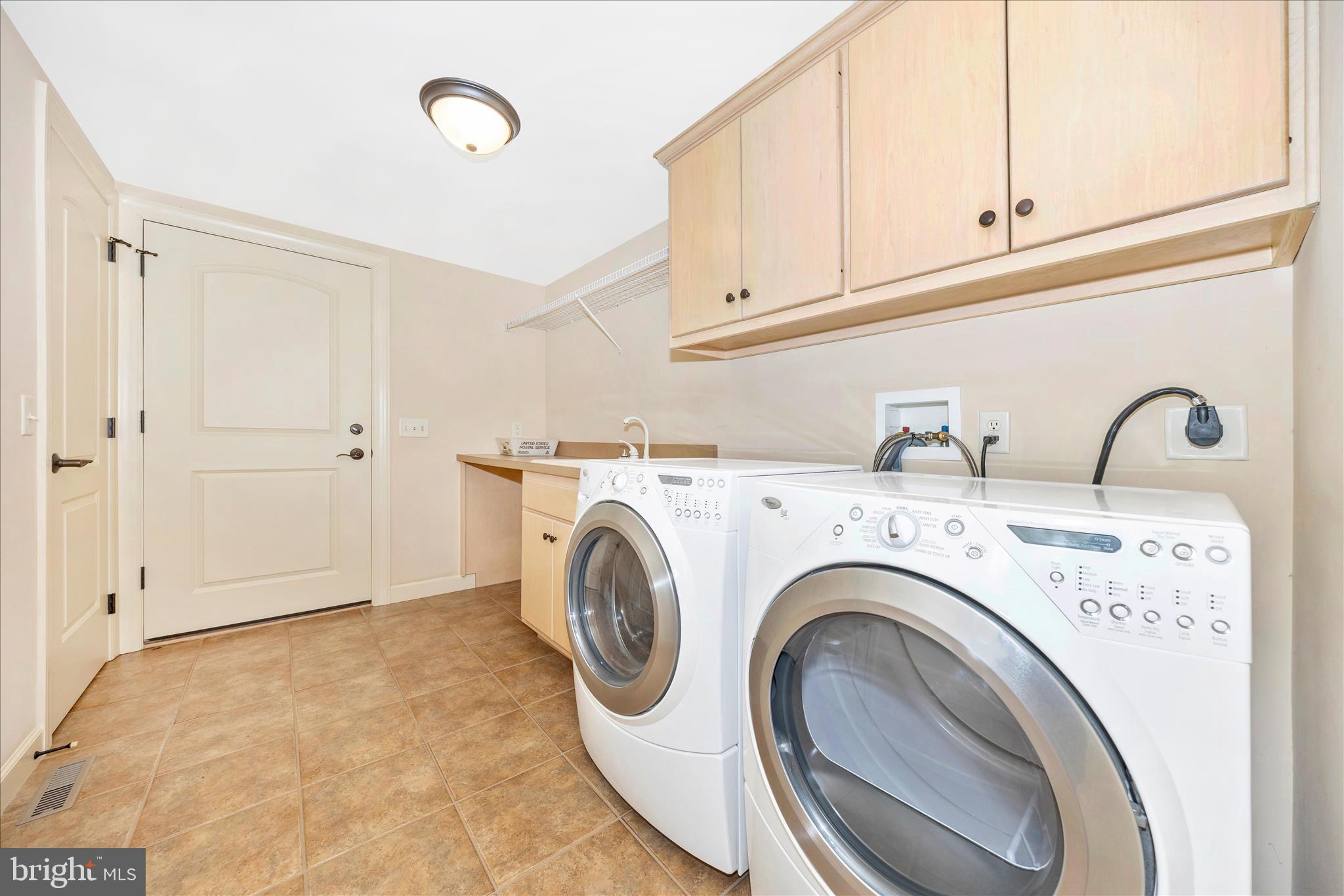 GRANDON FARMS - Residential