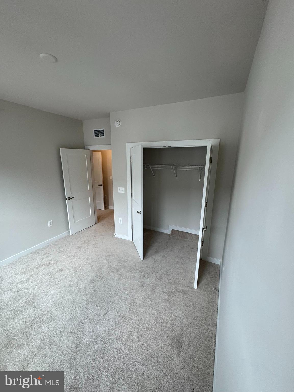 MANASSAS PARK VILLAGE - Residential Lease