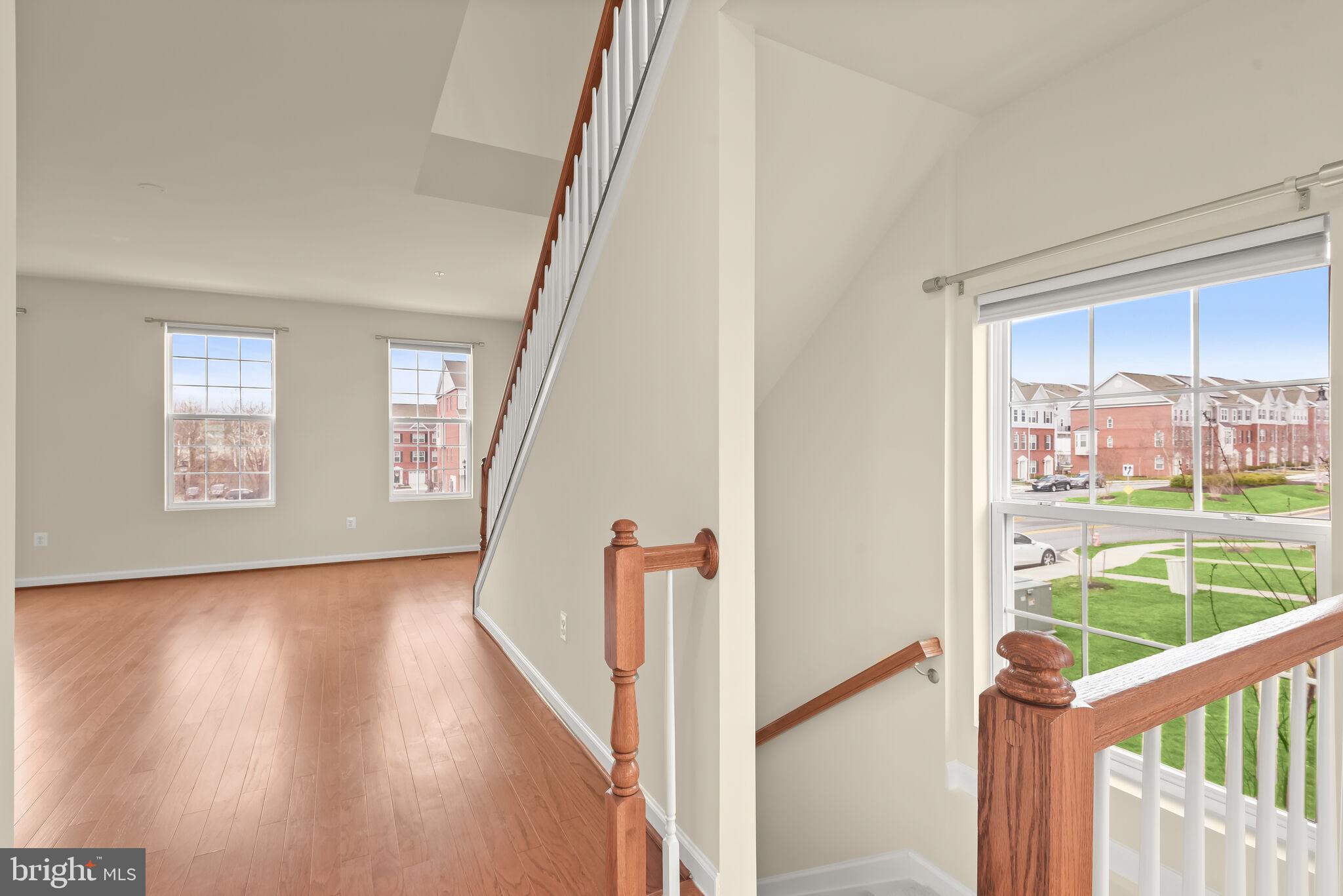 BLUE STREAM - Residential