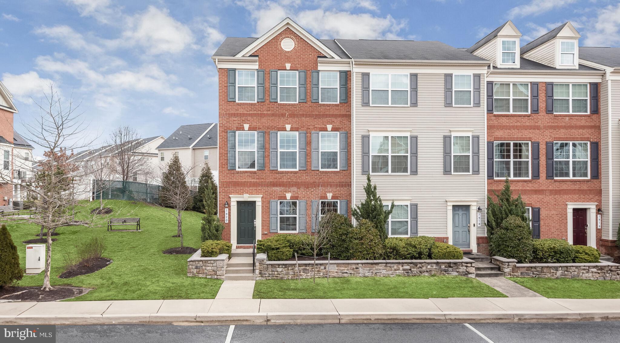 BLUE STREAM - Residential