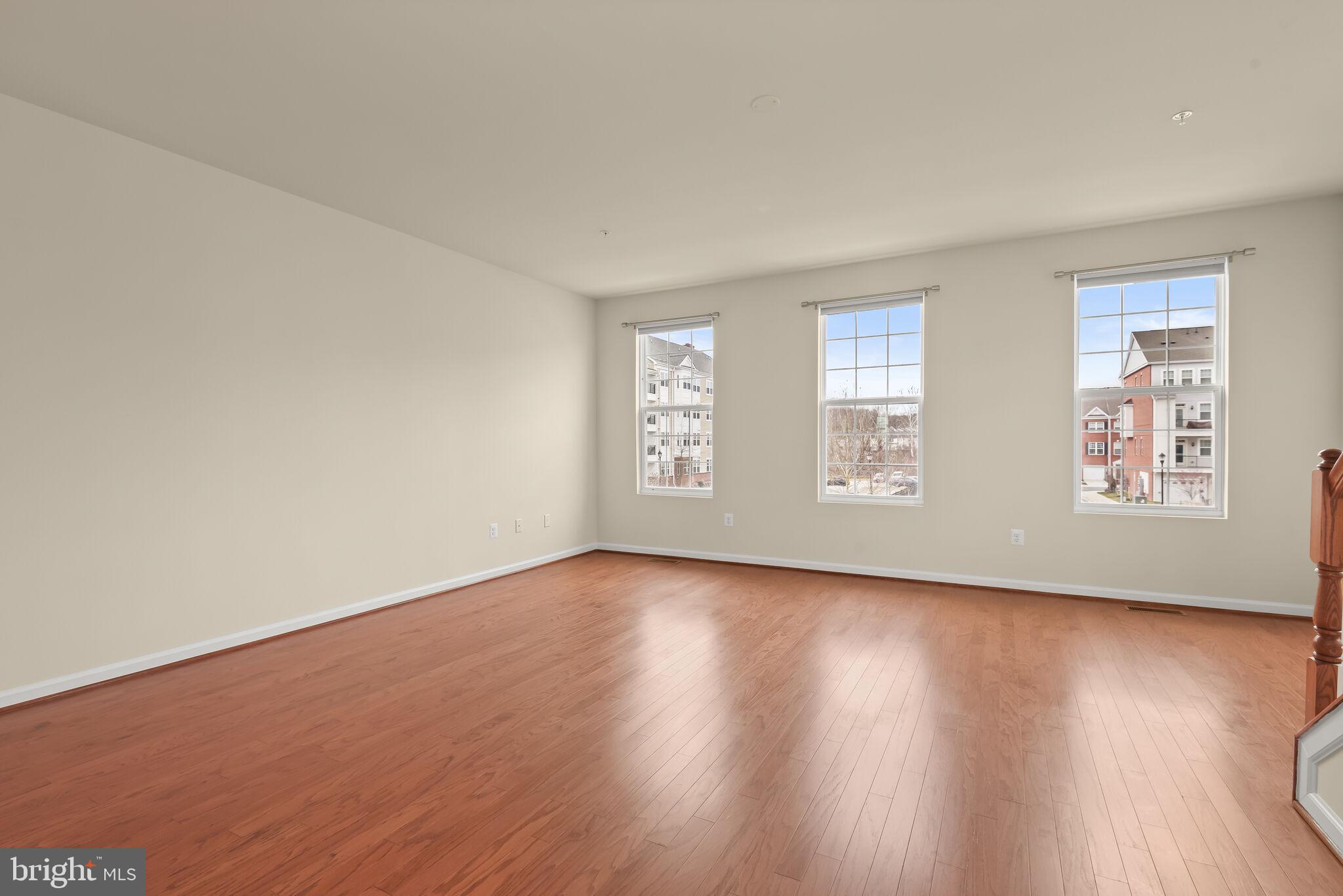 BLUE STREAM - Residential