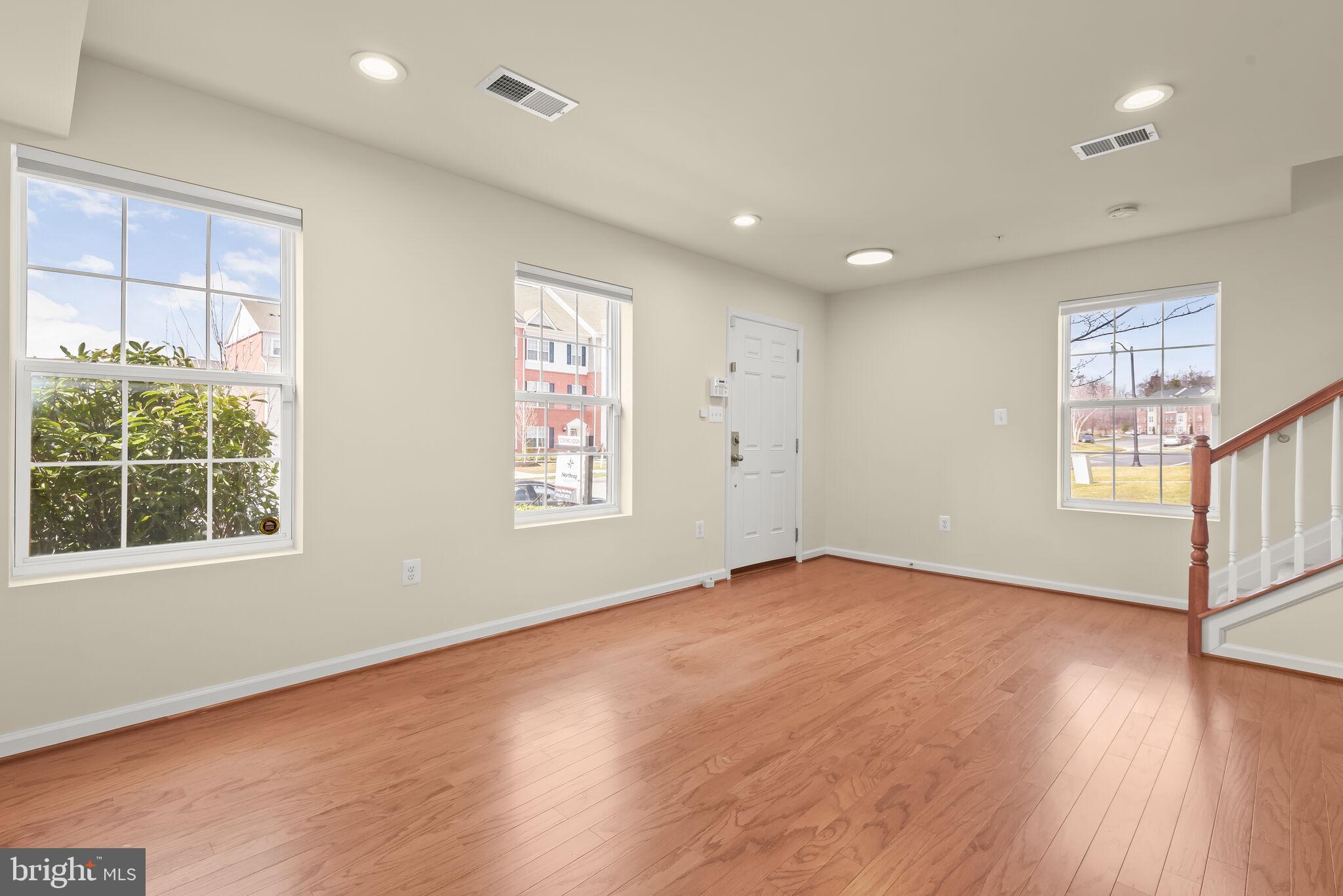 BLUE STREAM - Residential