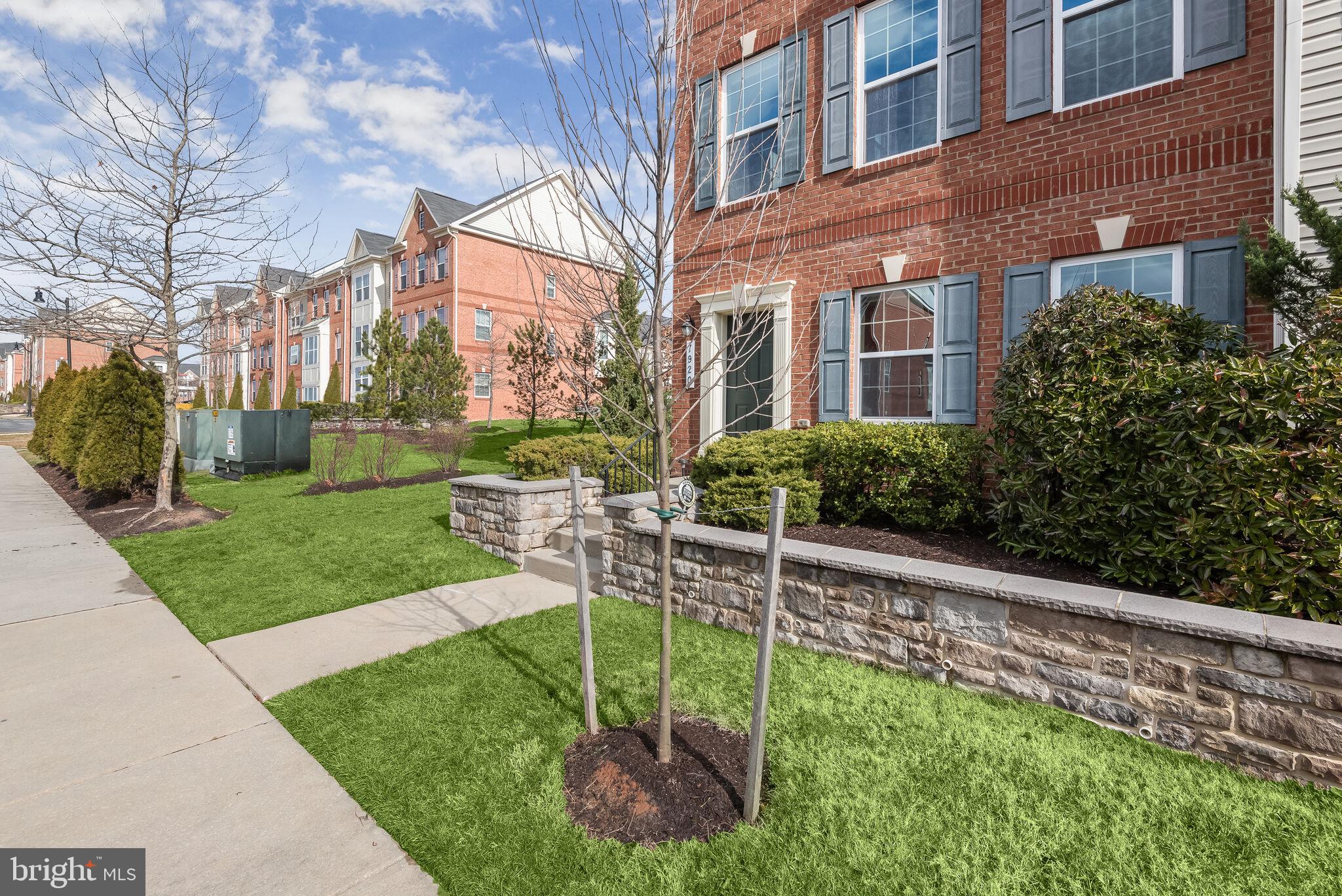 BLUE STREAM - Residential