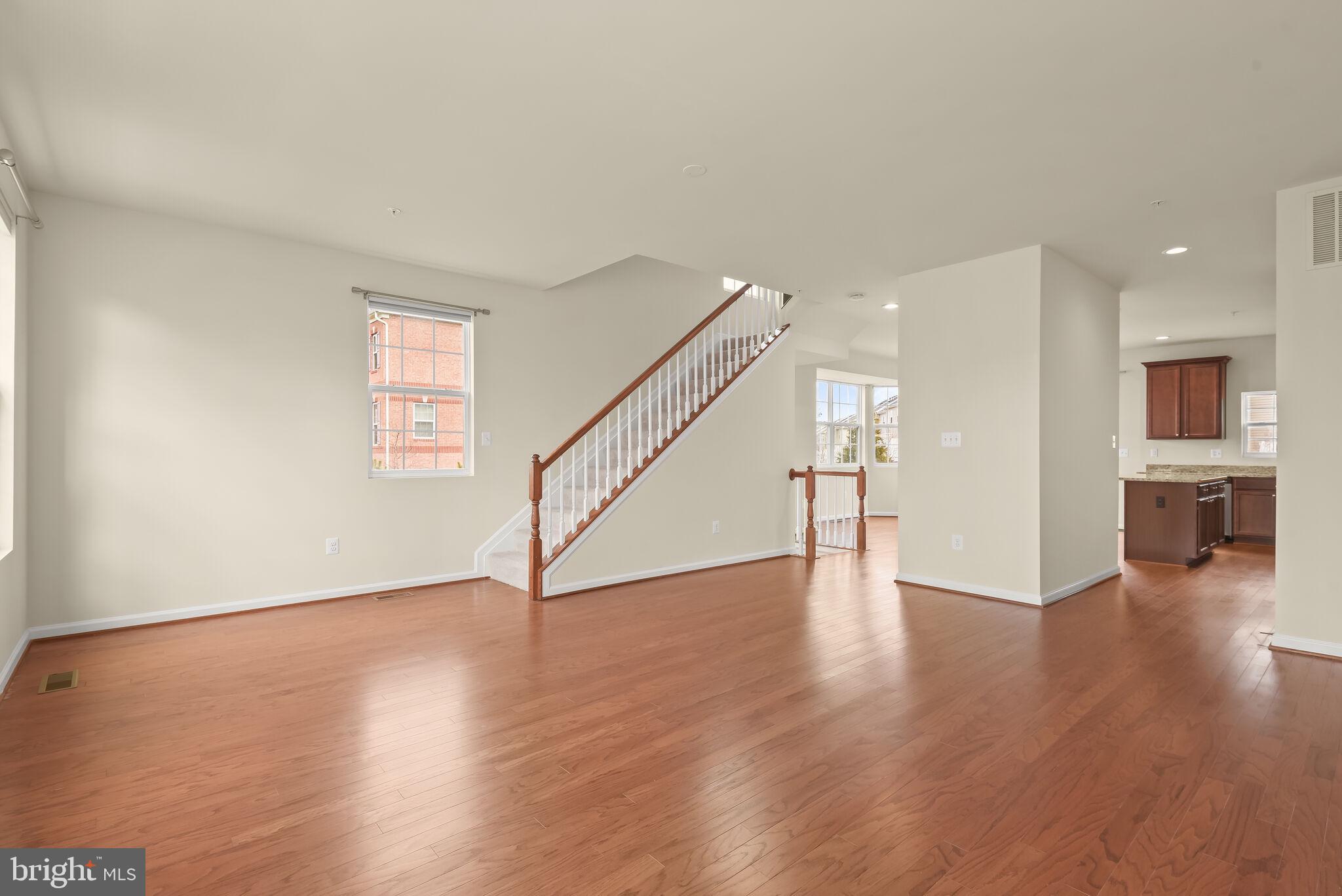 BLUE STREAM - Residential