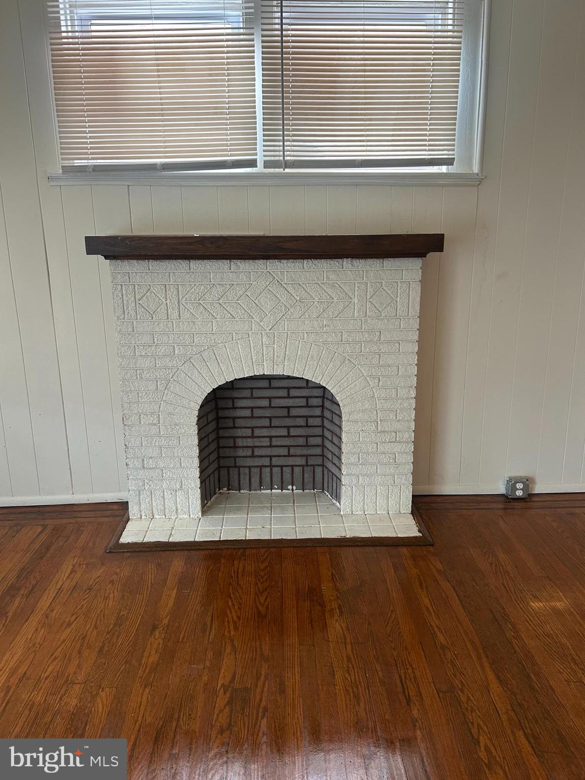 ARLINGTON - Residential Lease