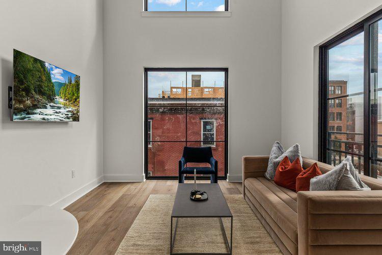 NORTHERN LIBERTIES - Residential Lease