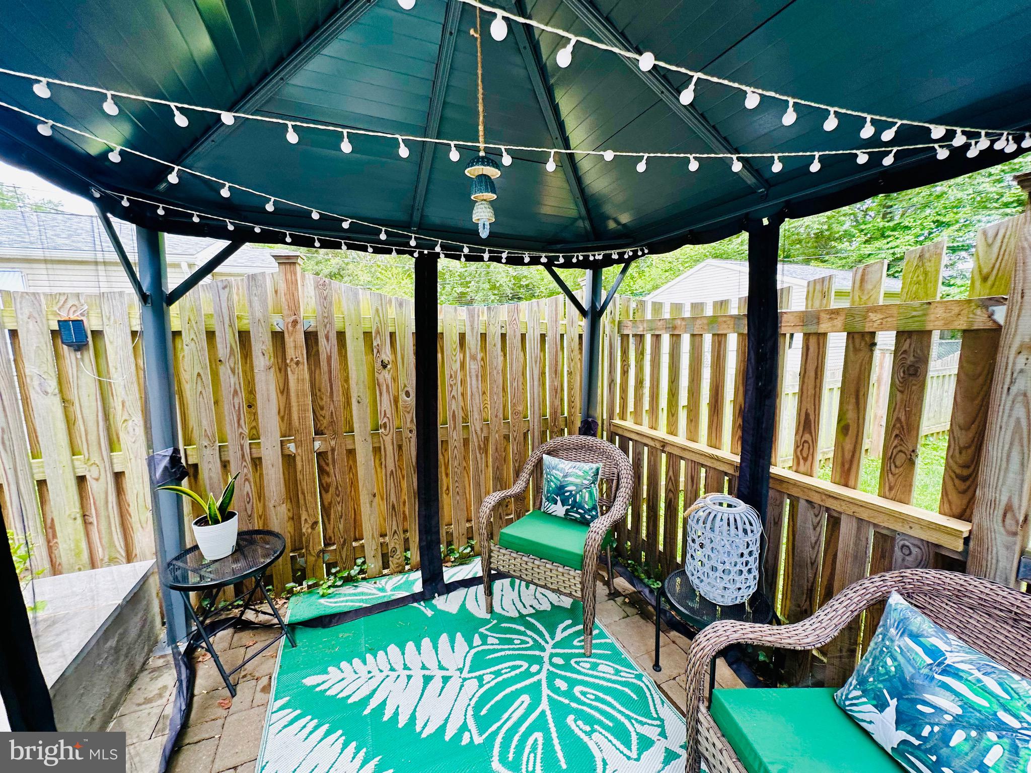 607 GLENROCK ROAD