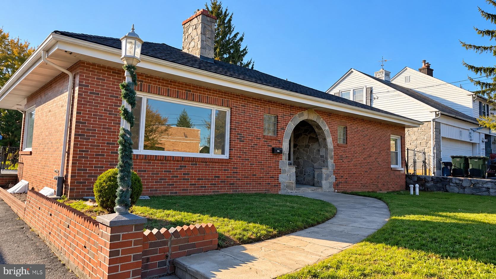 1009 QUENTIN ROAD