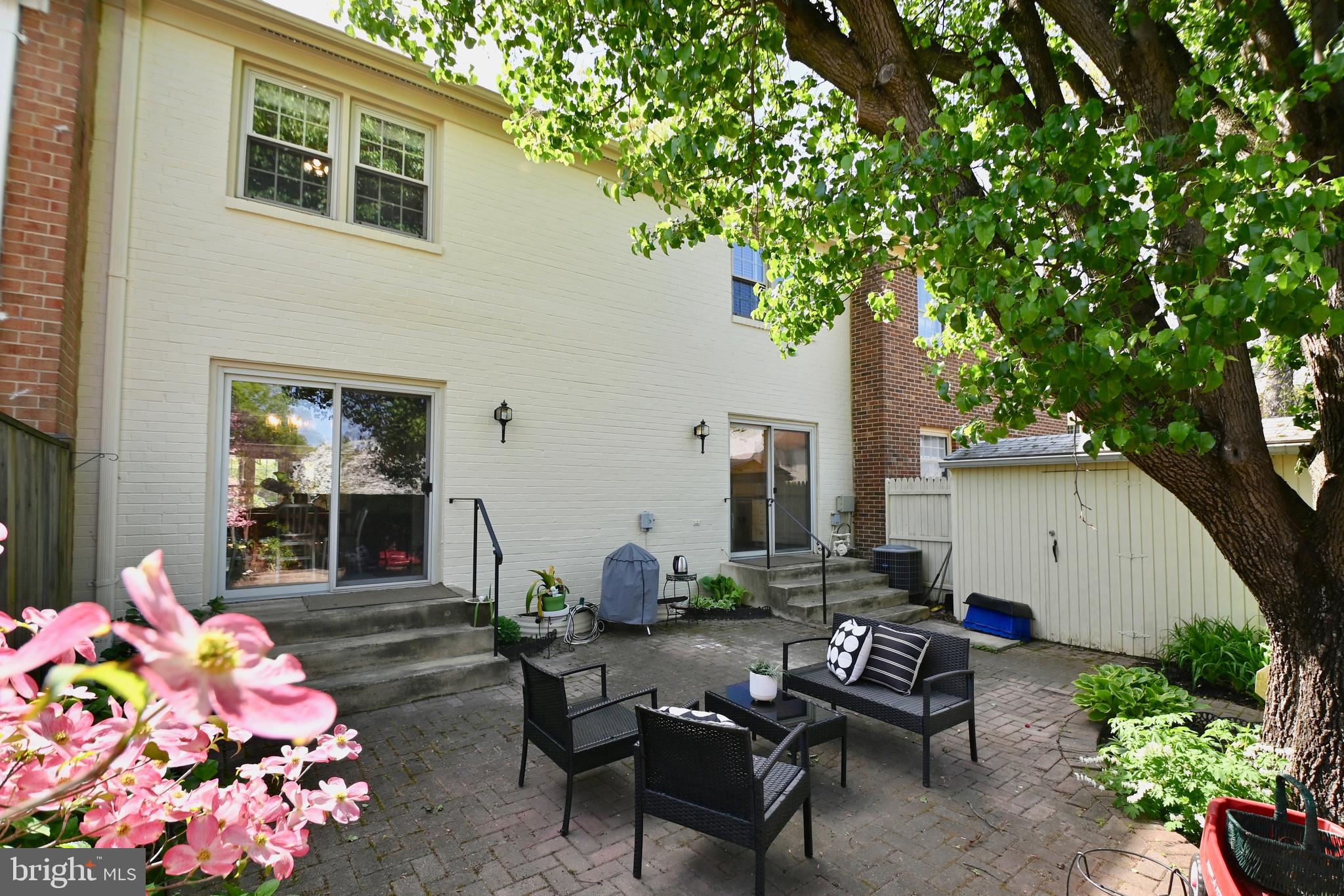 CHARLESTOWN - Residential