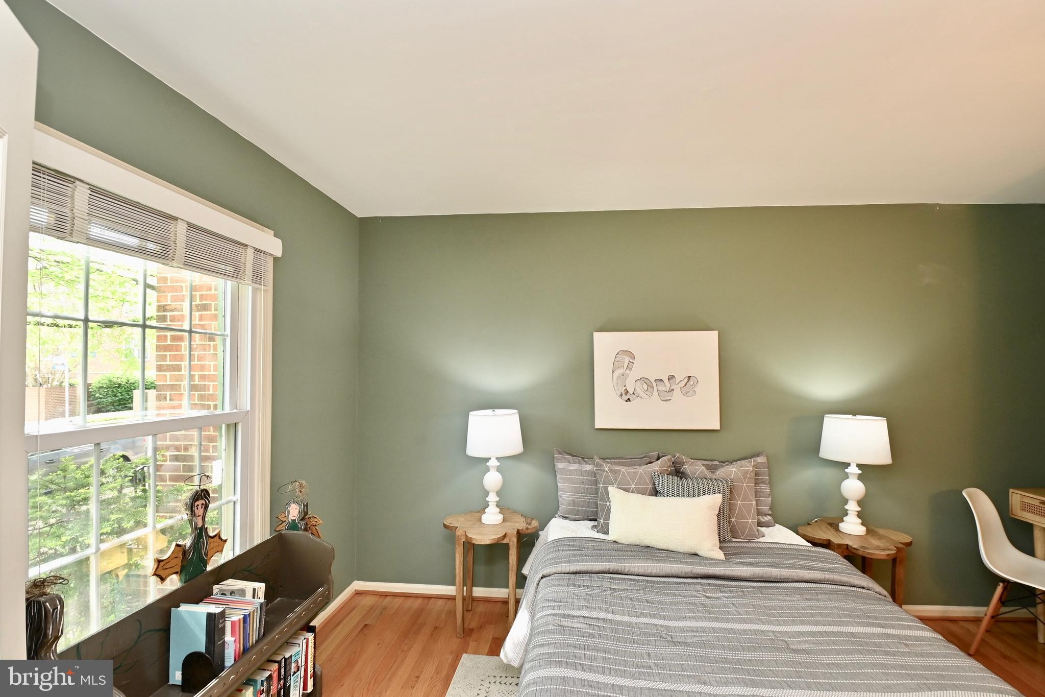 CHARLESTOWN - Residential