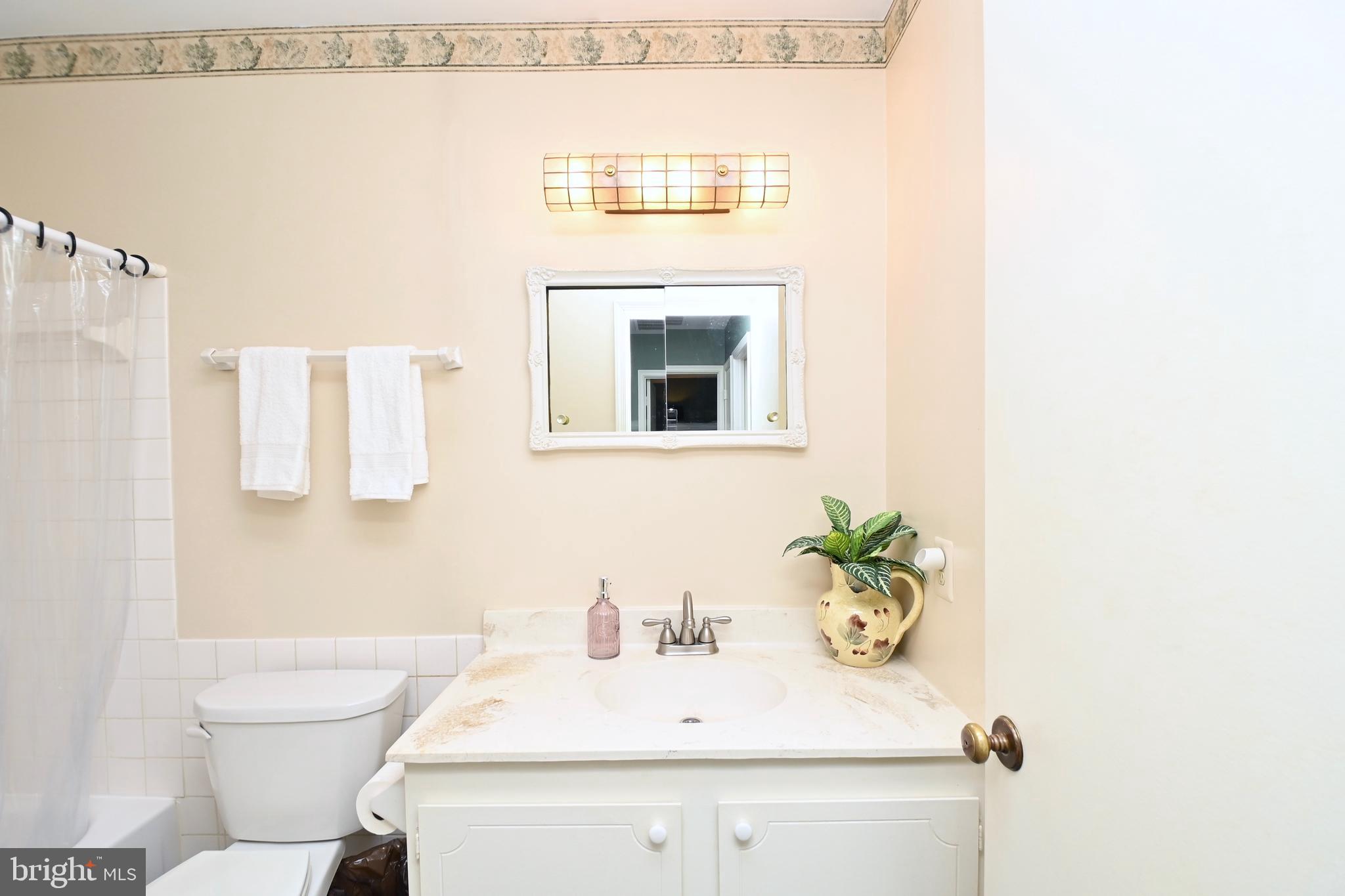 CHARLESTOWN - Residential