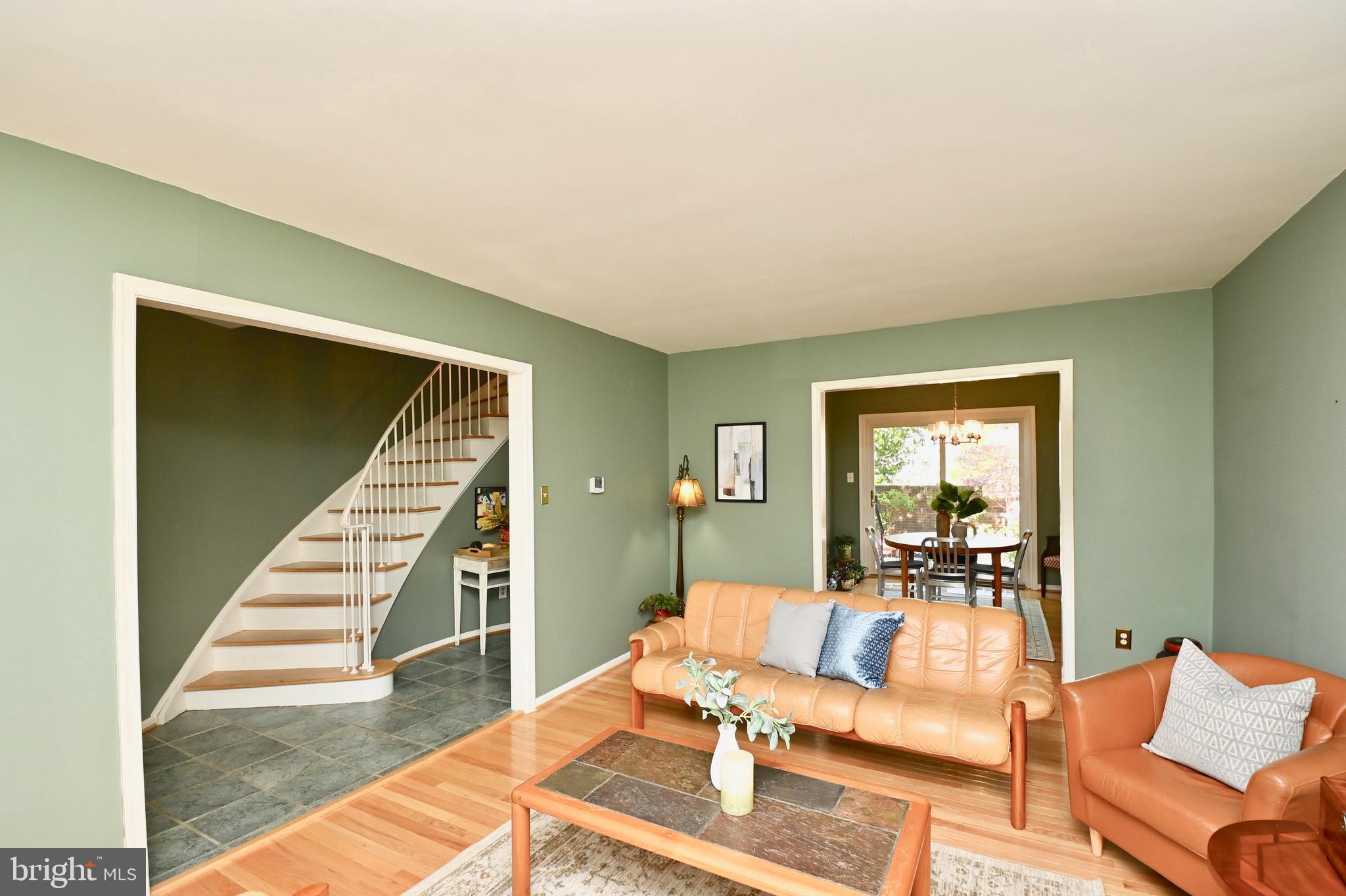 CHARLESTOWN - Residential