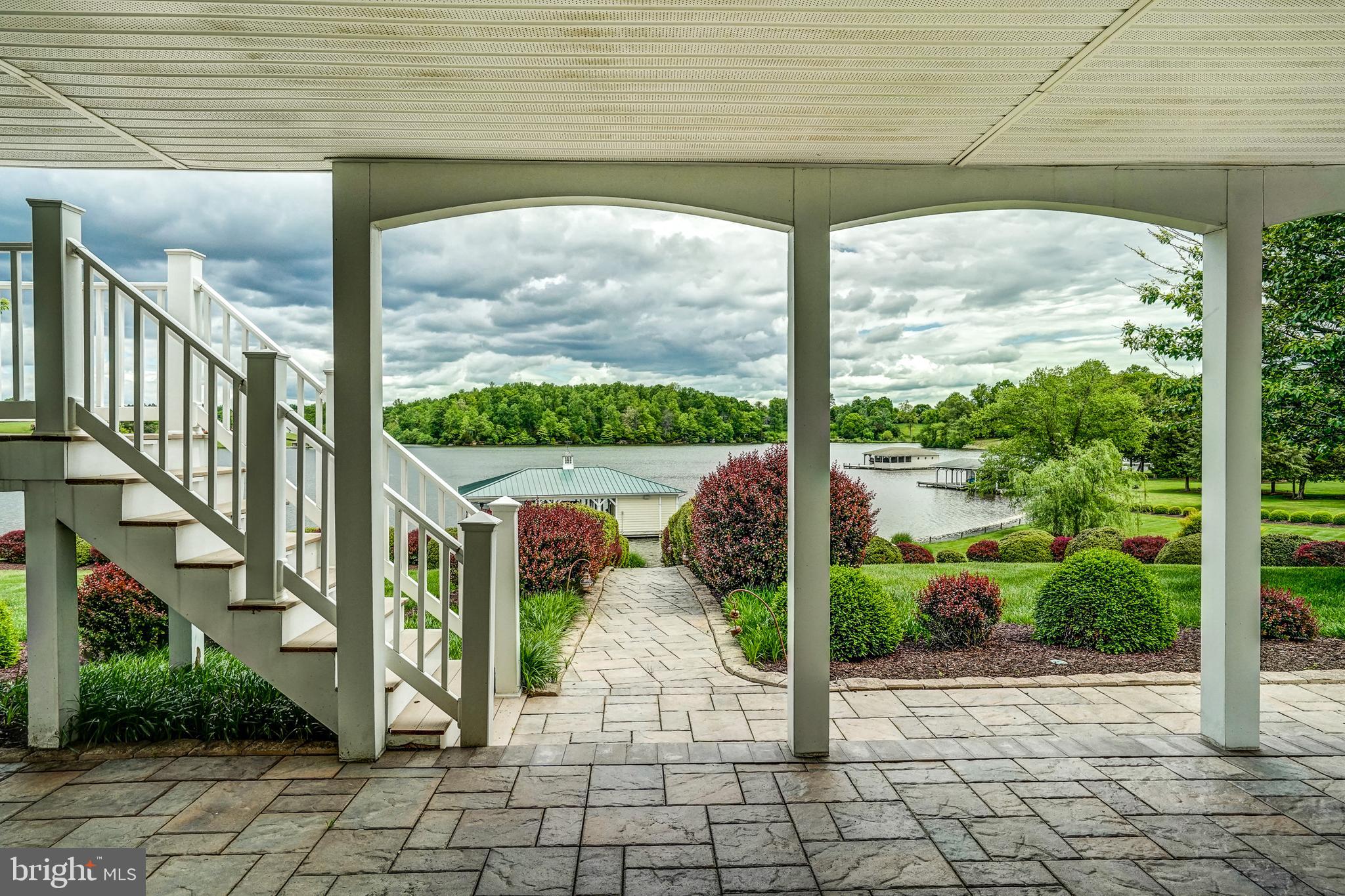 GEORGETOWN ESTATES - Residential