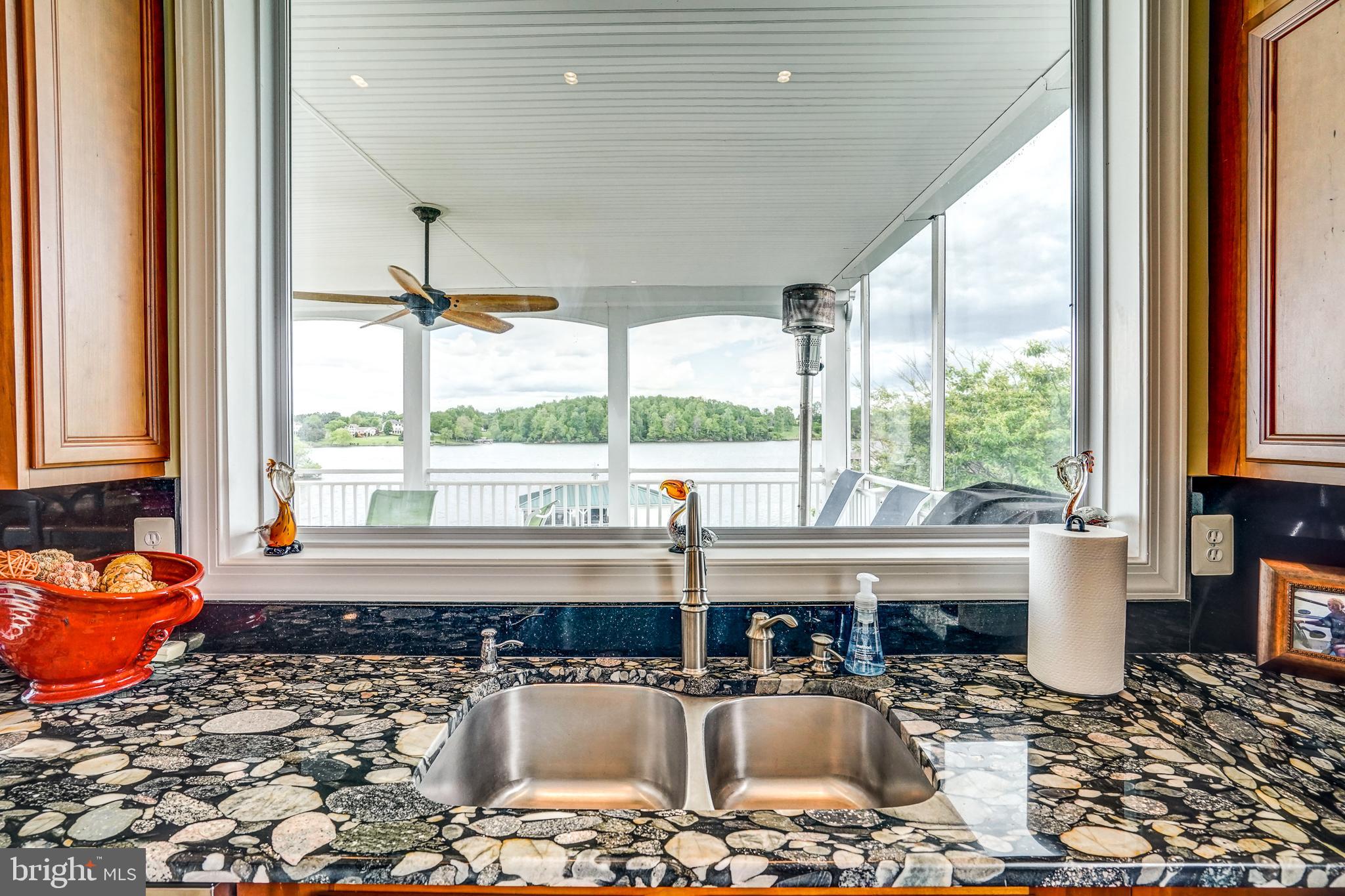 GEORGETOWN ESTATES - Residential