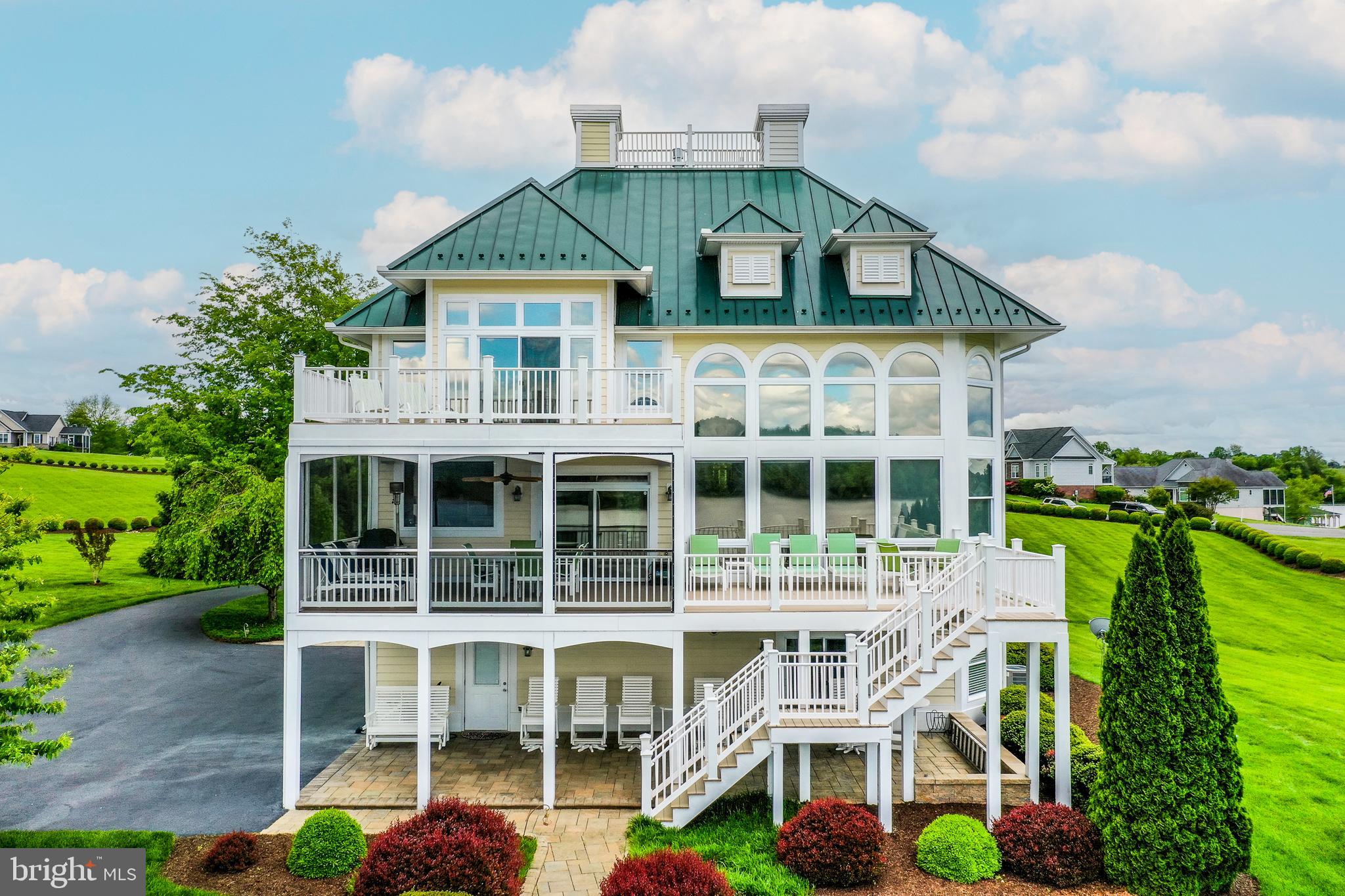 GEORGETOWN ESTATES - Residential