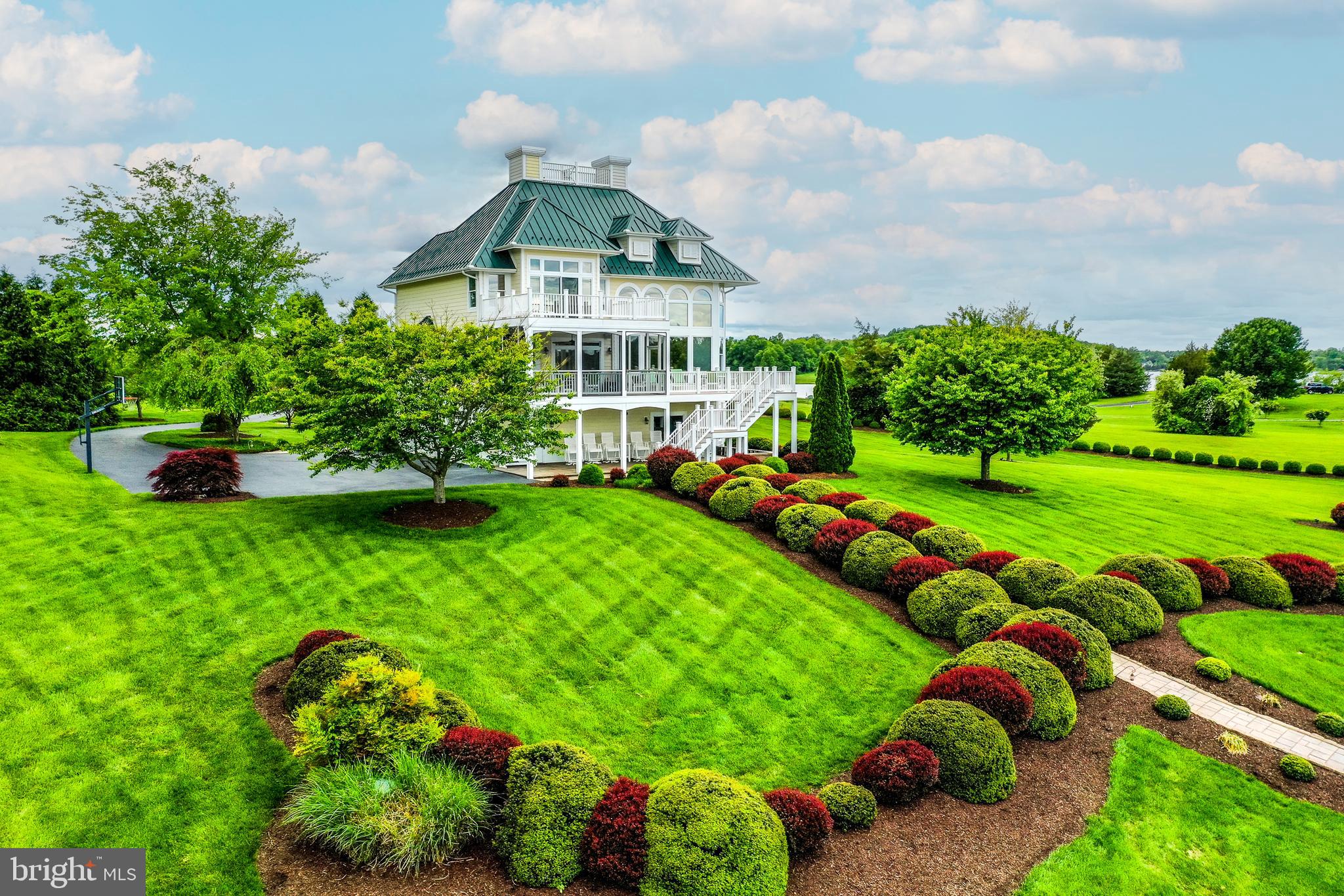 GEORGETOWN ESTATES - Residential