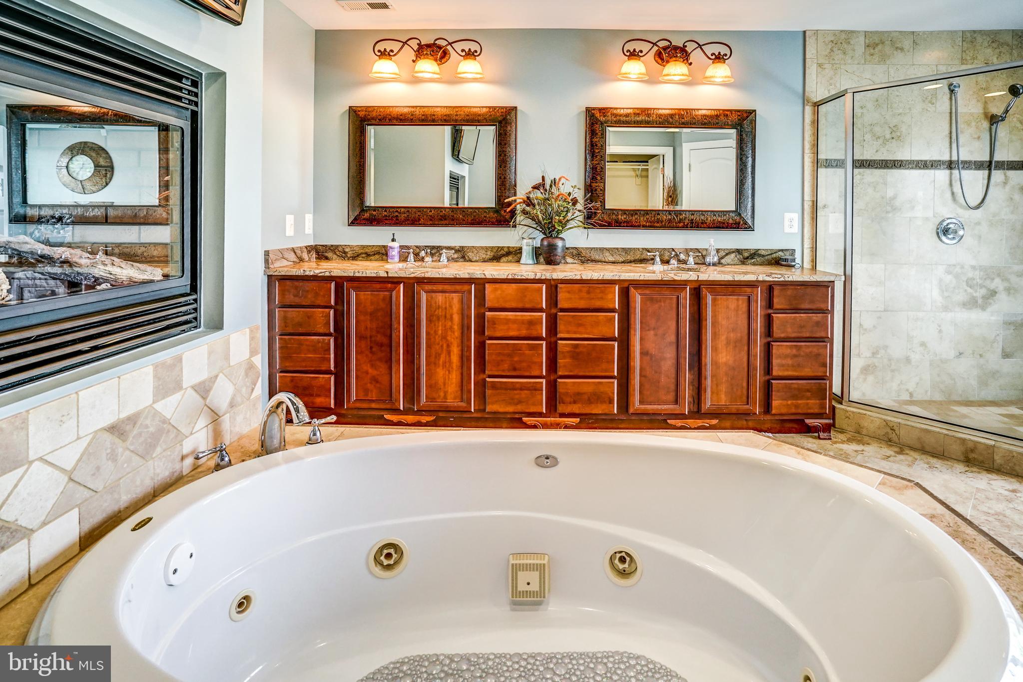 GEORGETOWN ESTATES - Residential