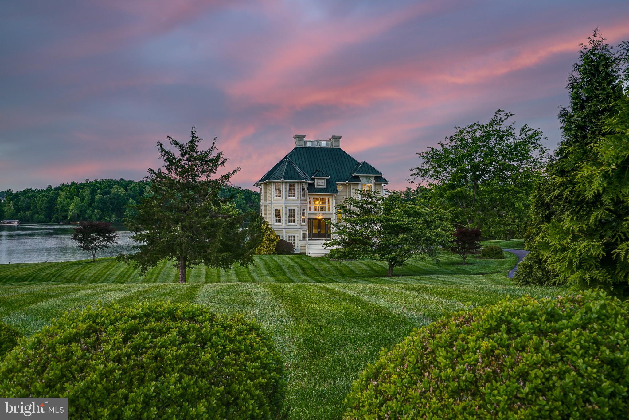 GEORGETOWN ESTATES - Residential