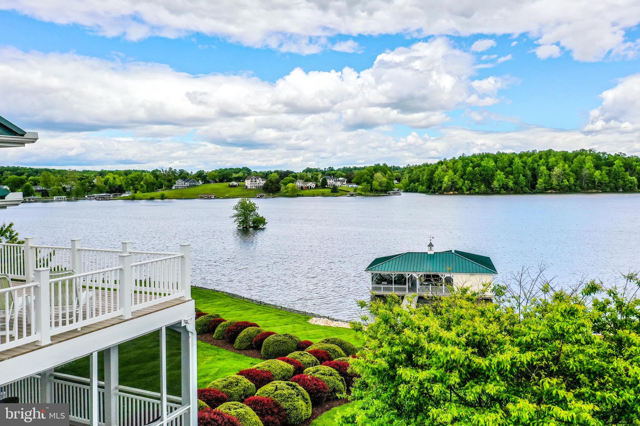 GEORGETOWN ESTATES - Residential