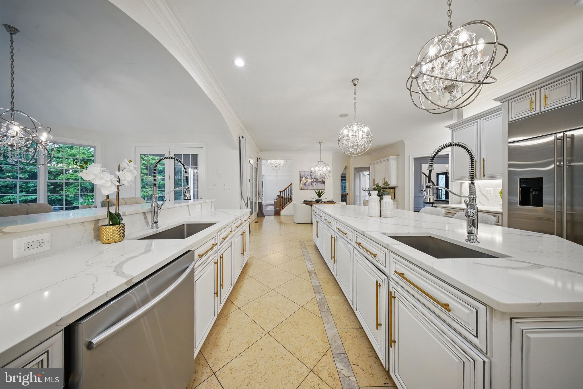 BELMONT COUNTRY CLUB - Residential