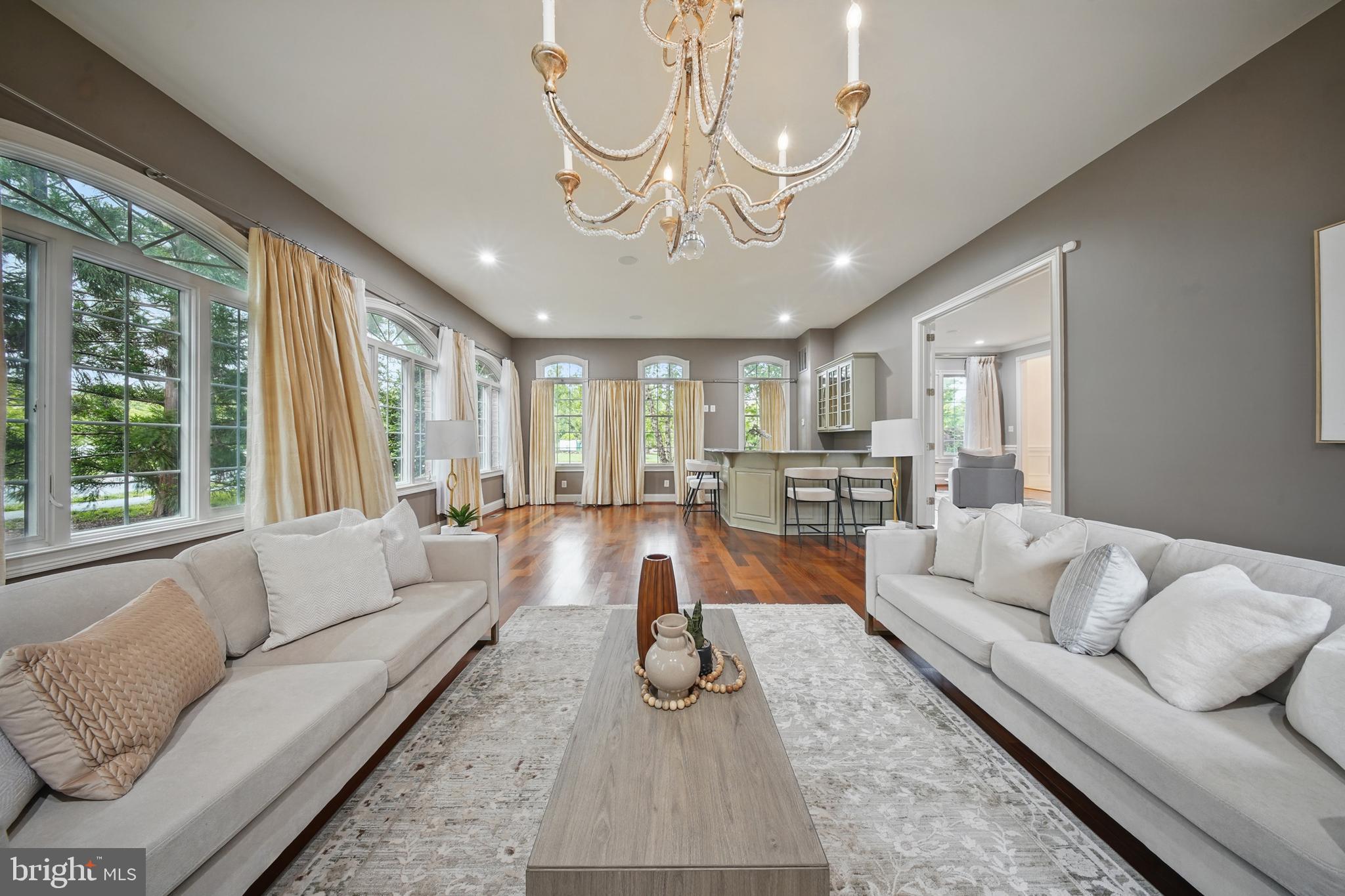 BELMONT COUNTRY CLUB - Residential