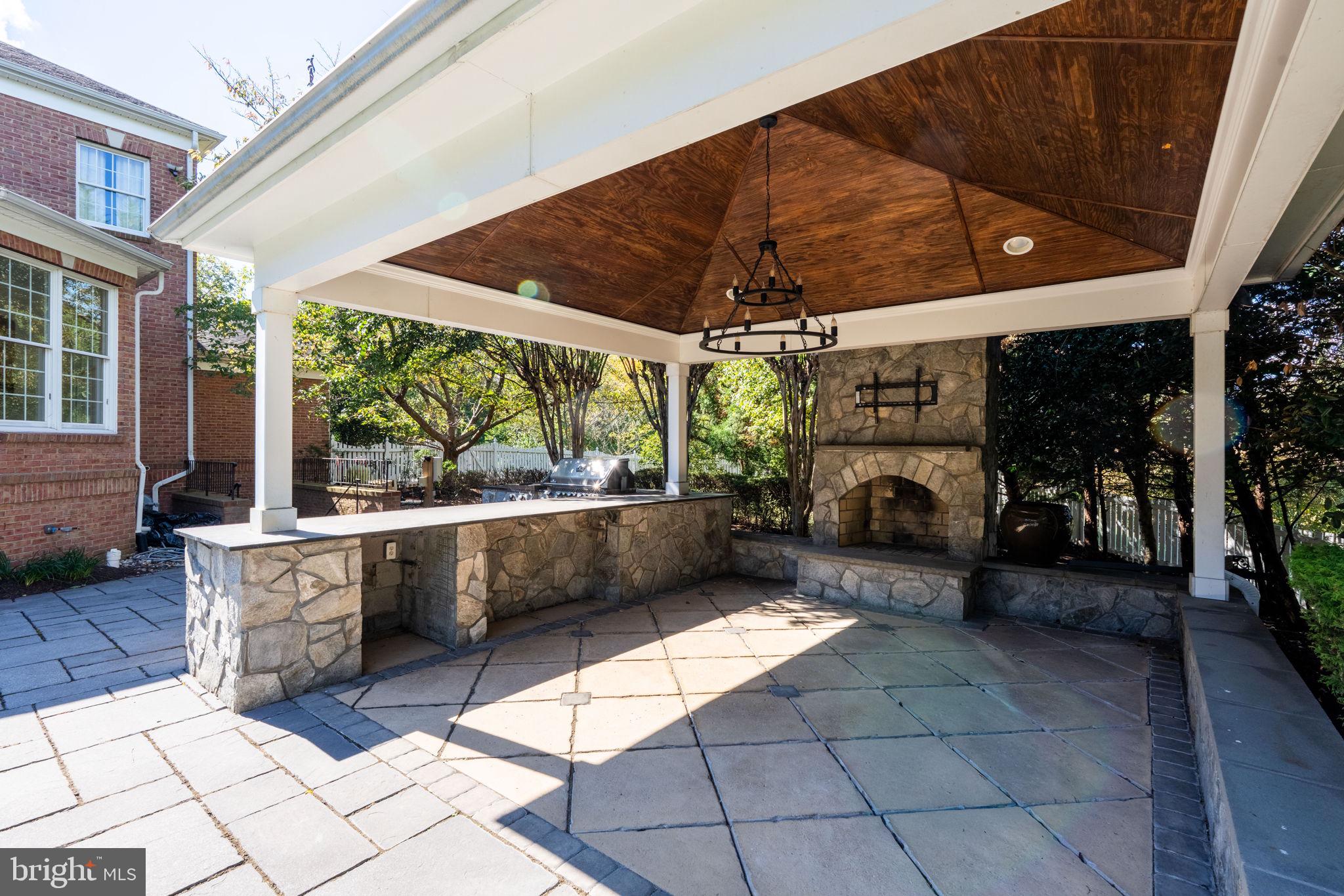 BELMONT COUNTRY CLUB - Residential