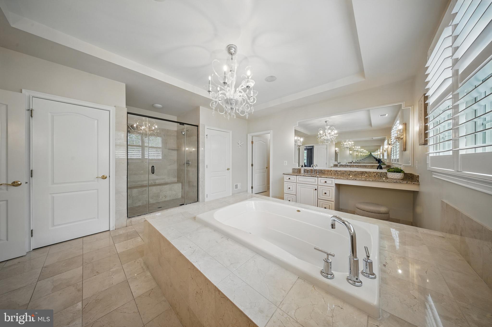 BELMONT COUNTRY CLUB - Residential