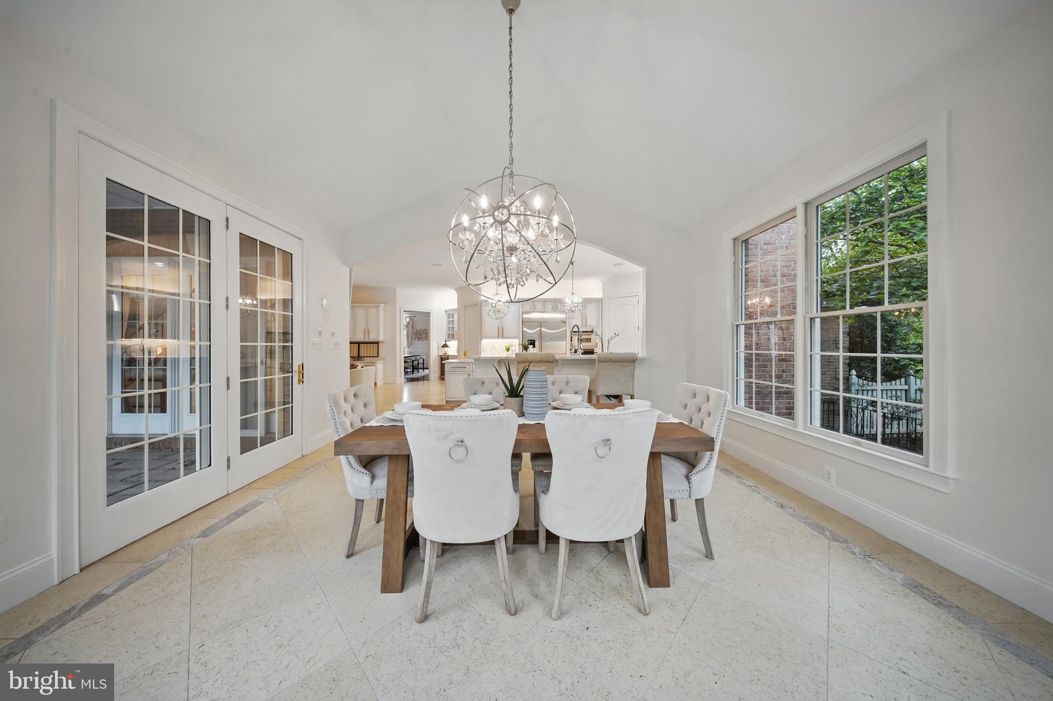 BELMONT COUNTRY CLUB - Residential