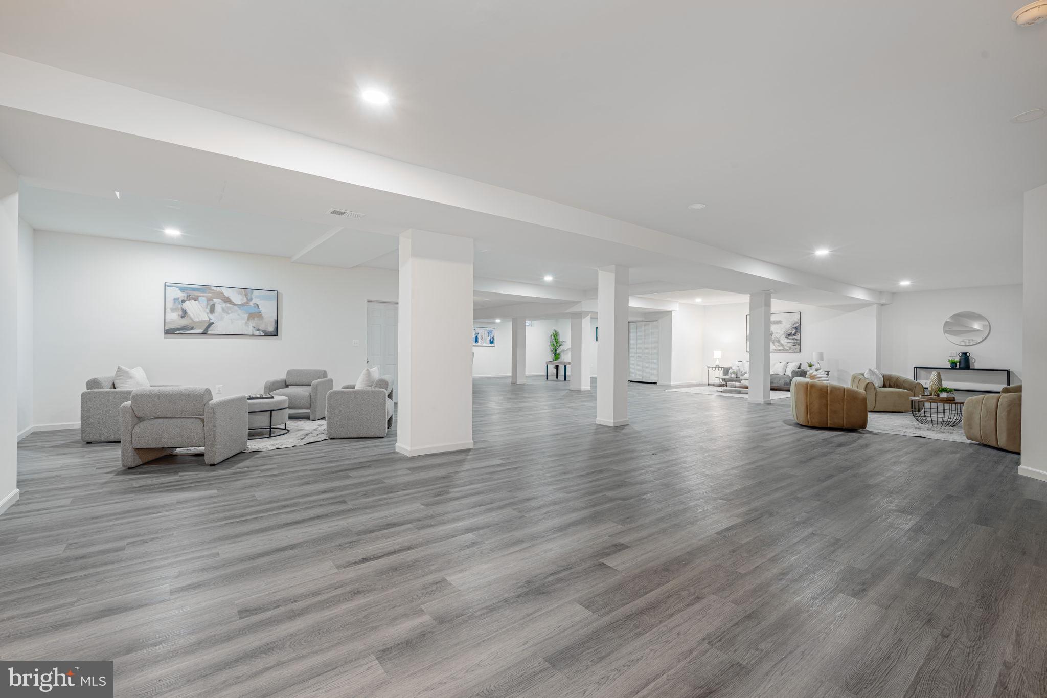 BELMONT COUNTRY CLUB - Residential