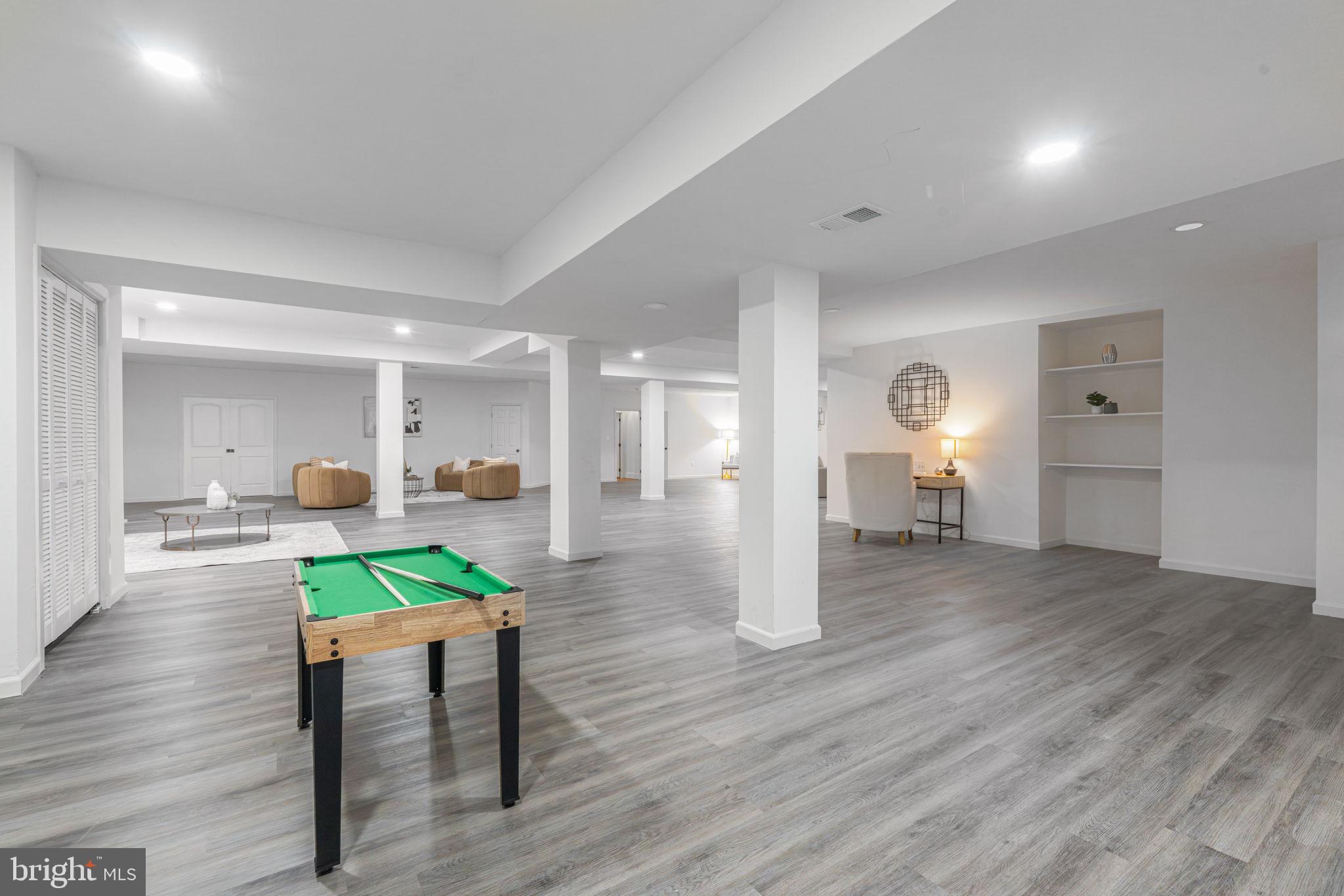 BELMONT COUNTRY CLUB - Residential